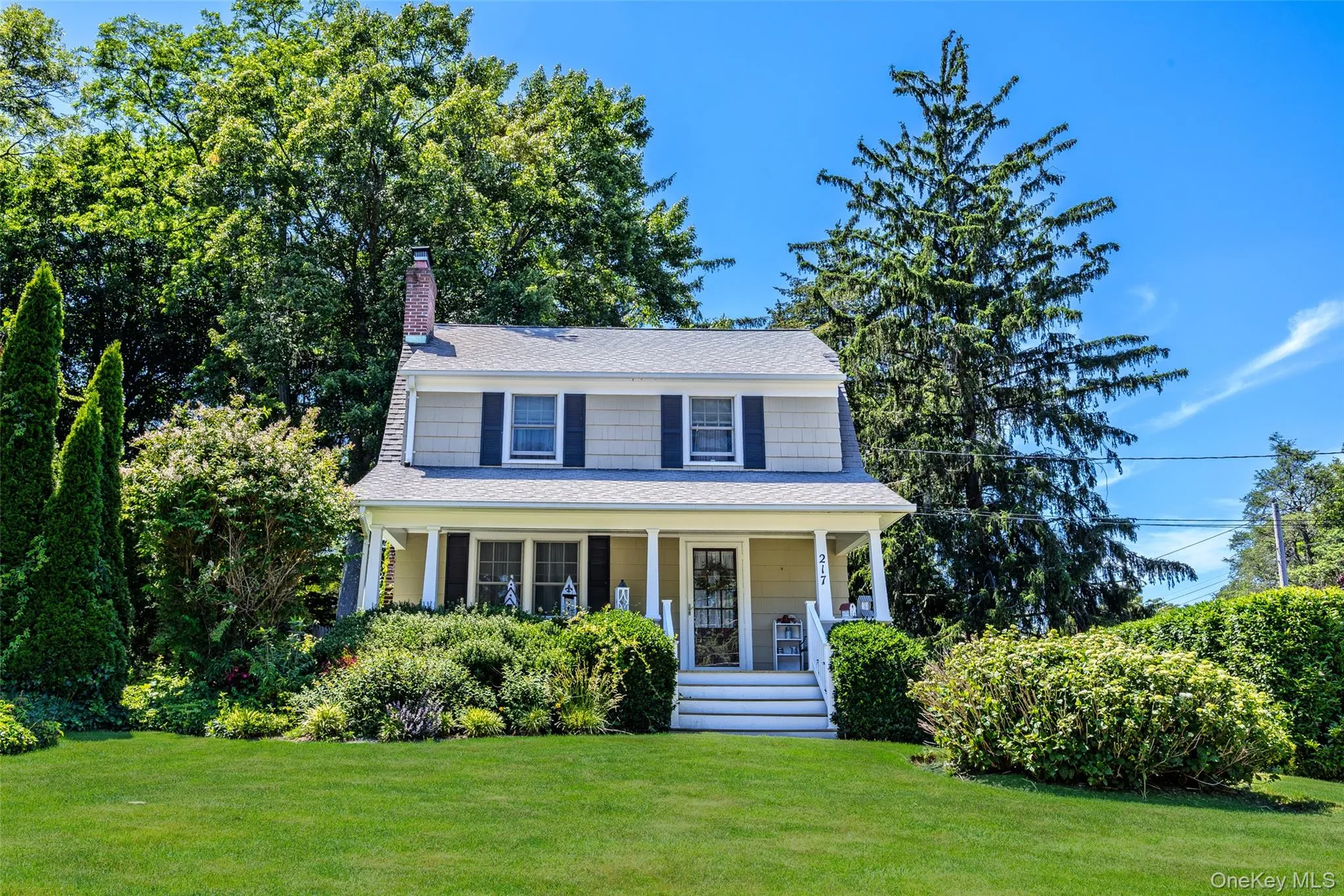 217 Soundview Road, Huntington, NY, 4 Bedrooms Bedrooms, 9 Rooms Rooms,2 BathroomsBathrooms,Residential,For Rent,Soundview,0,1014881 217 Soundview Road, Huntington, NY, 4 Bedrooms Bedrooms, 9 Rooms Rooms,2 BathroomsBathrooms,Residential,For Rent,Soundview,0,1014881