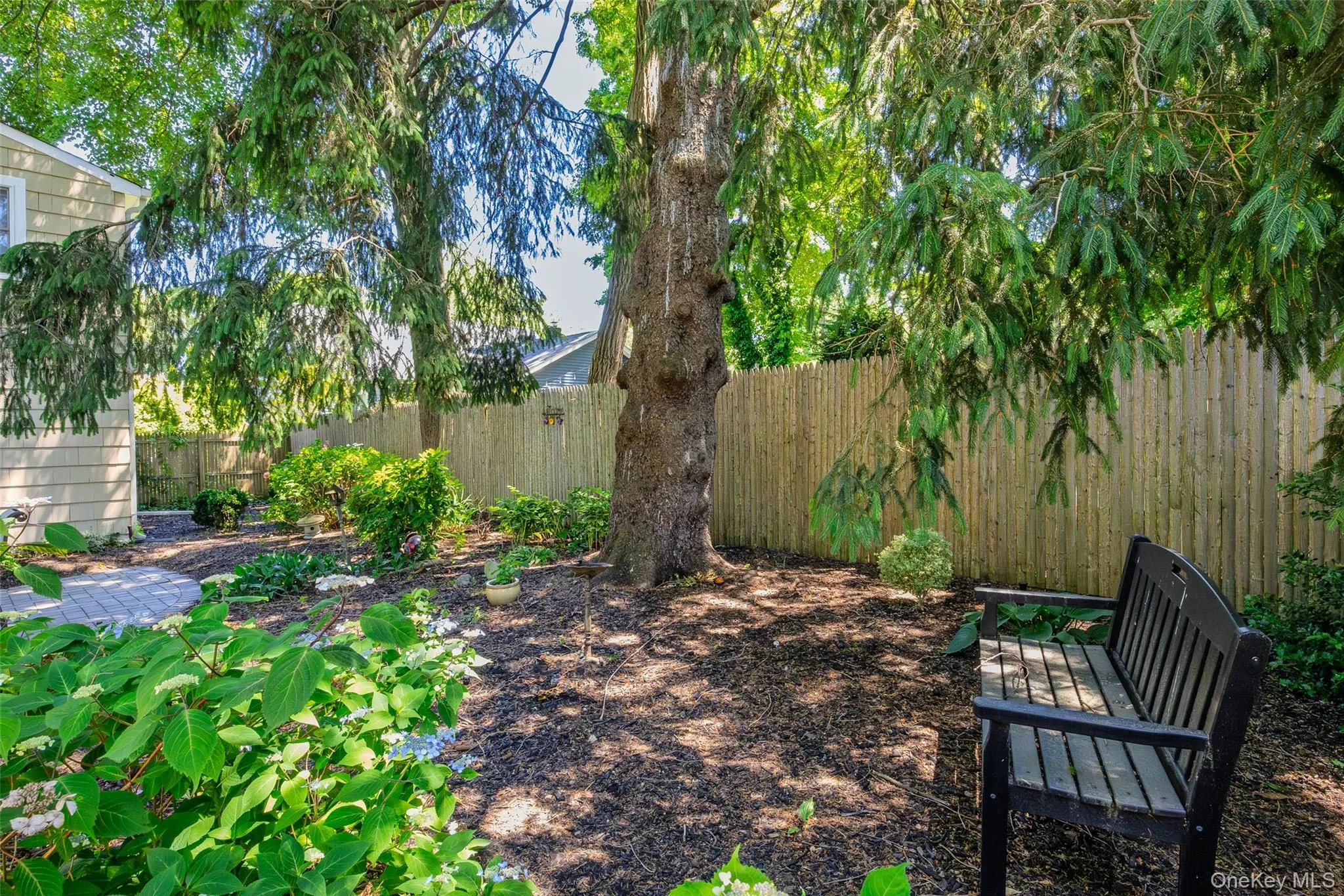 217 Soundview Road, Huntington, NY, 4 Bedrooms Bedrooms, 9 Rooms Rooms,2 BathroomsBathrooms,Residential,For Rent,Soundview,0,1014881 217 Soundview Road, Huntington, NY, 4 Bedrooms Bedrooms, 9 Rooms Rooms,2 BathroomsBathrooms,Residential,For Rent,Soundview,0,1014881