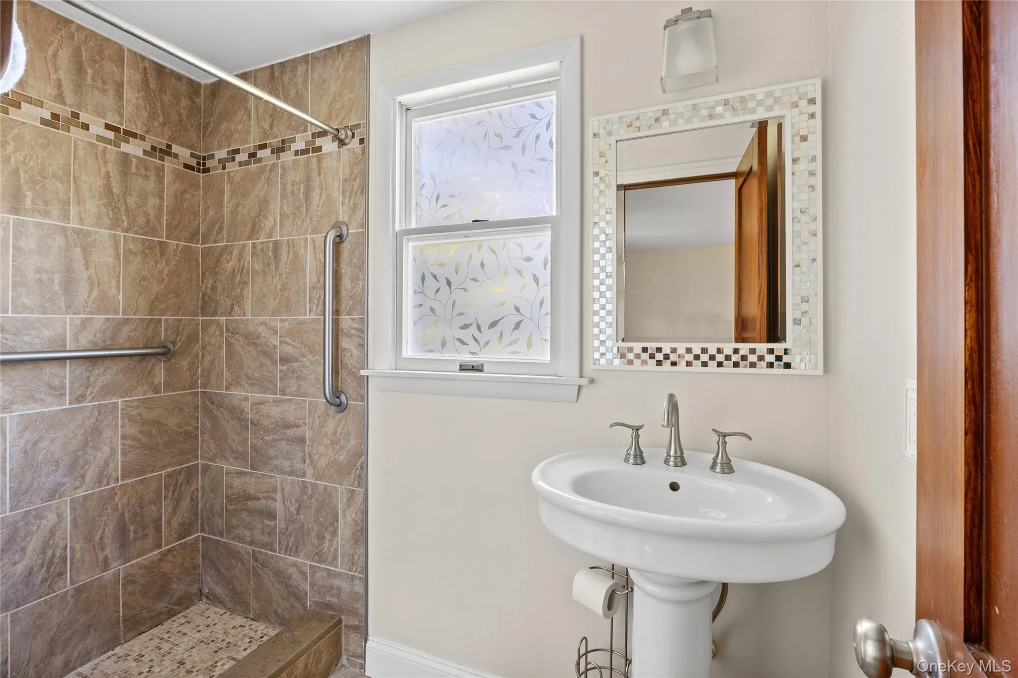 217 Soundview Road, Huntington, NY, 4 Bedrooms Bedrooms, 9 Rooms Rooms,2 BathroomsBathrooms,Residential,For Rent,Soundview,0,1014881 217 Soundview Road, Huntington, NY, 4 Bedrooms Bedrooms, 9 Rooms Rooms,2 BathroomsBathrooms,Residential,For Rent,Soundview,0,1014881