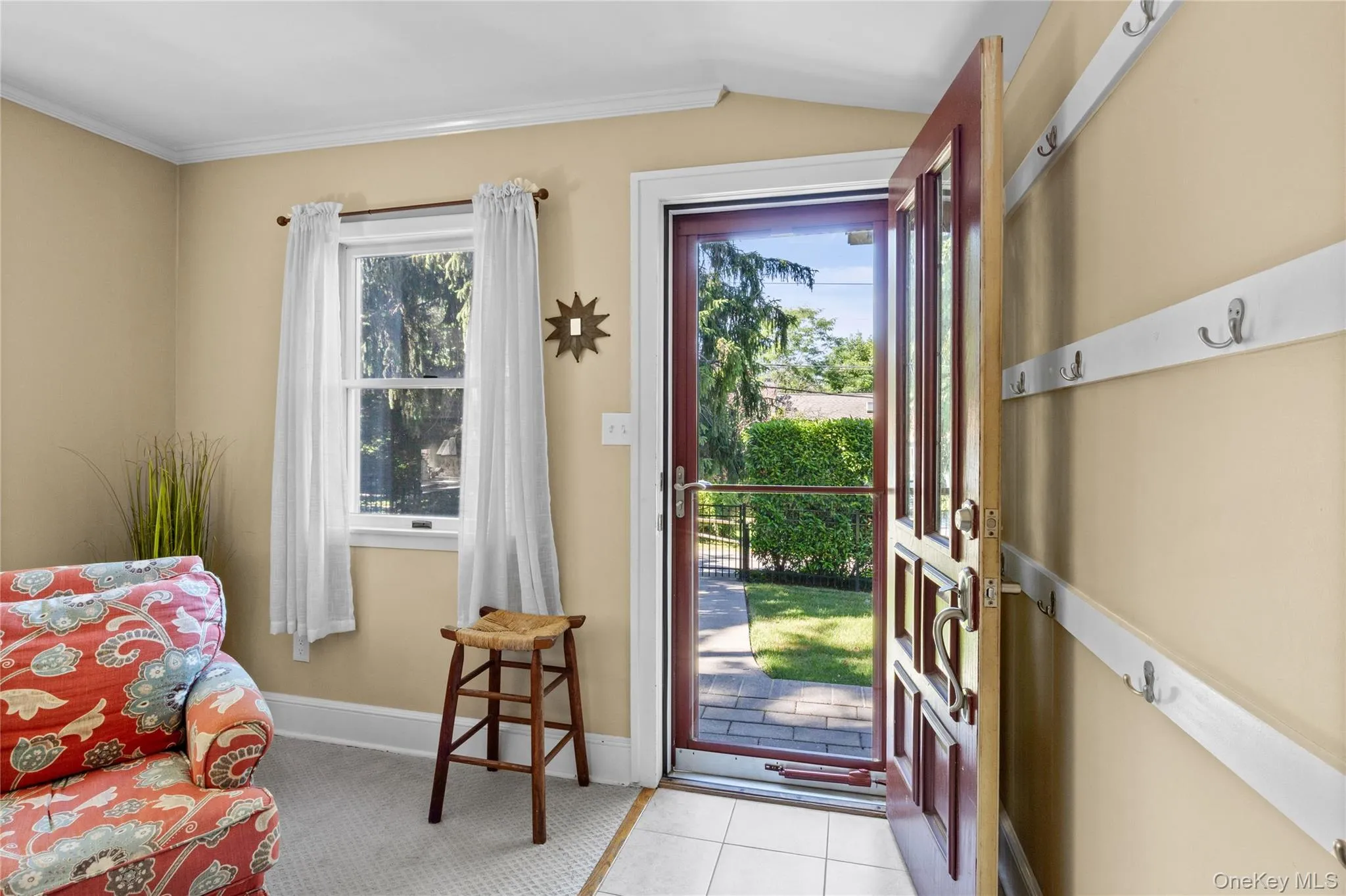 217 Soundview Road, Huntington, NY, 4 Bedrooms Bedrooms, 9 Rooms Rooms,2 BathroomsBathrooms,Residential,For Rent,Soundview,0,1014881 217 Soundview Road, Huntington, NY, 4 Bedrooms Bedrooms, 9 Rooms Rooms,2 BathroomsBathrooms,Residential,For Rent,Soundview,0,1014881