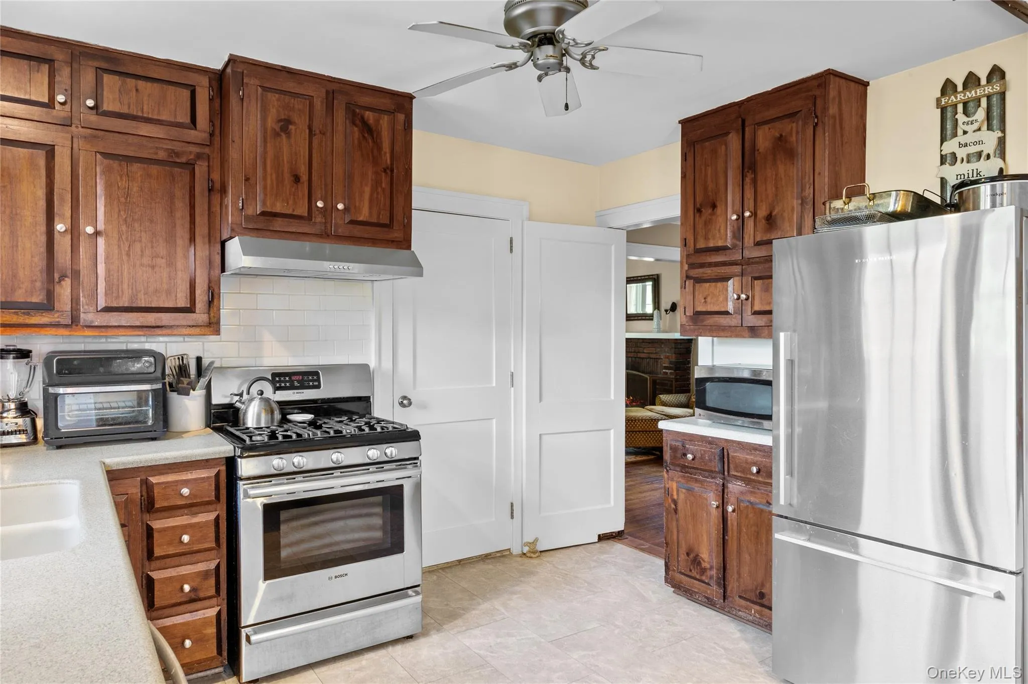 217 Soundview Road, Huntington, NY, 4 Bedrooms Bedrooms, 9 Rooms Rooms,2 BathroomsBathrooms,Residential,For Rent,Soundview,0,1014881 217 Soundview Road, Huntington, NY, 4 Bedrooms Bedrooms, 9 Rooms Rooms,2 BathroomsBathrooms,Residential,For Rent,Soundview,0,1014881