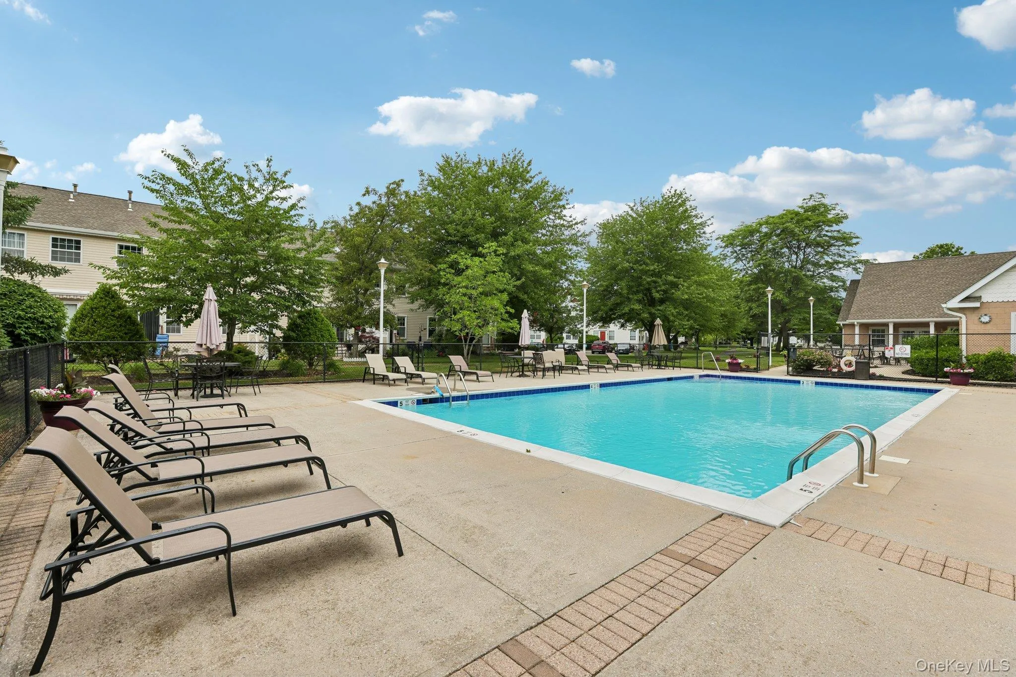 169 Captains Way, Brookhaven, NY, 1 Bedroom Bedrooms, 5 Rooms Rooms,1 BathroomBathrooms,Residential,For Rent,Captains,0,KEY1014885 169 Captains Way, Brookhaven, NY, 1 Bedroom Bedrooms, 5 Rooms Rooms,1 BathroomBathrooms,Residential,For Rent,Captains,0,KEY1014885