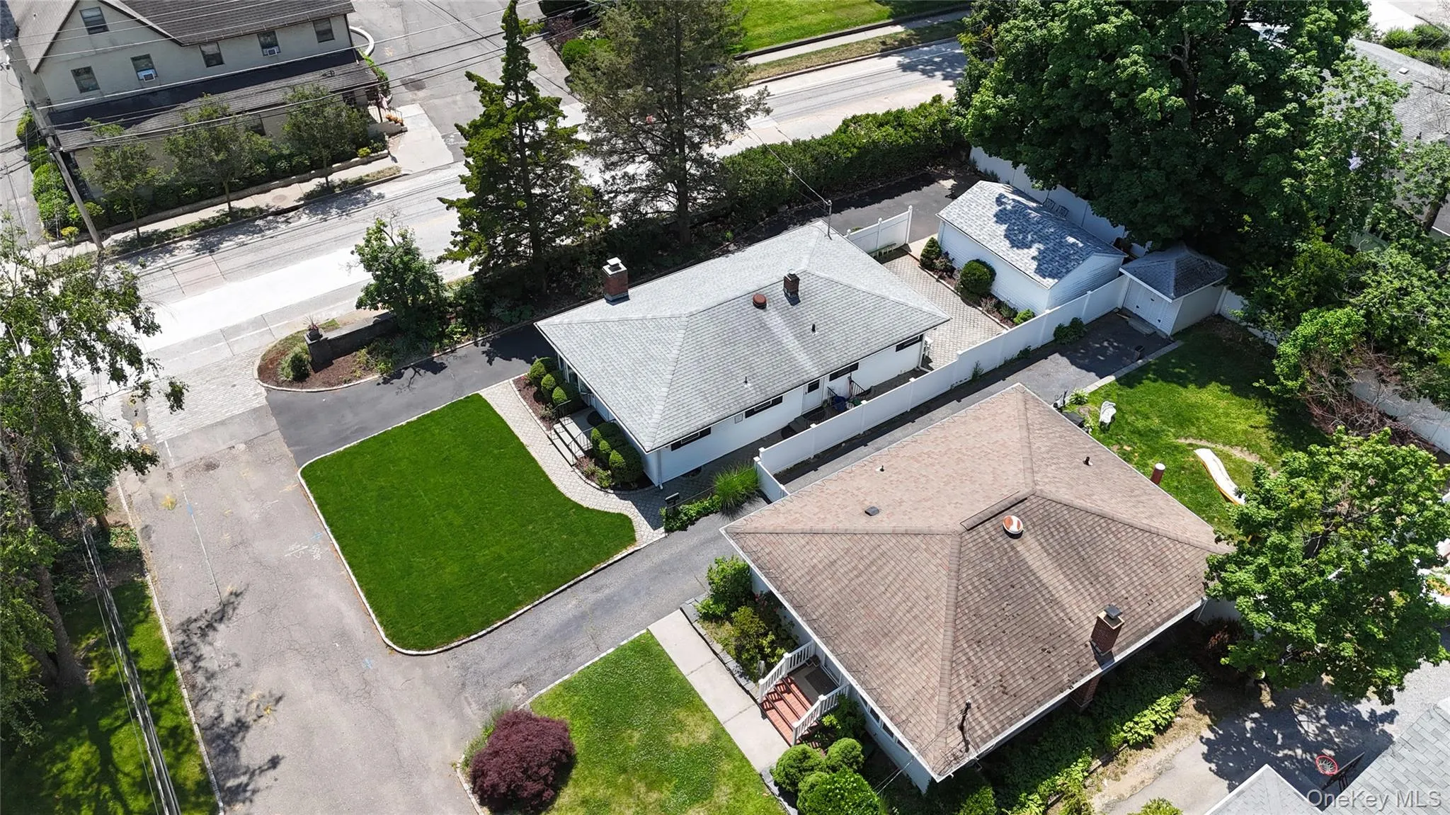 2 Hilltop Drive, Oyster Bay, NY, 4 Bedrooms Bedrooms, 8 Rooms Rooms,2 BathroomsBathrooms,Residential,For Rent,Hilltop,0,1014886 2 Hilltop Drive, Oyster Bay, NY, 4 Bedrooms Bedrooms, 8 Rooms Rooms,2 BathroomsBathrooms,Residential,For Rent,Hilltop,0,1014886
