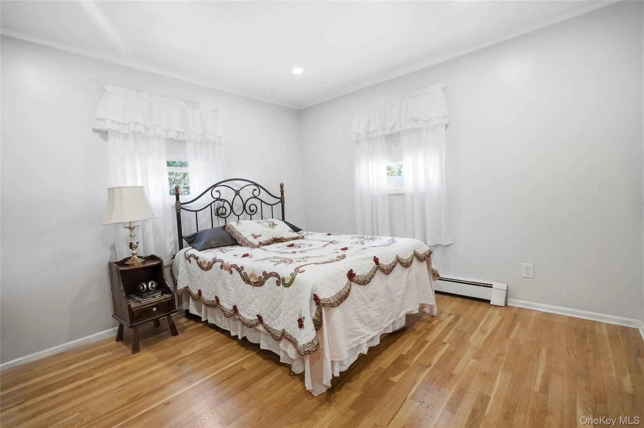 2 Hilltop Drive, Oyster Bay, NY, 4 Bedrooms Bedrooms, 8 Rooms Rooms,2 BathroomsBathrooms,Residential,For Rent,Hilltop,0,1014886 2 Hilltop Drive, Oyster Bay, NY, 4 Bedrooms Bedrooms, 8 Rooms Rooms,2 BathroomsBathrooms,Residential,For Rent,Hilltop,0,1014886
