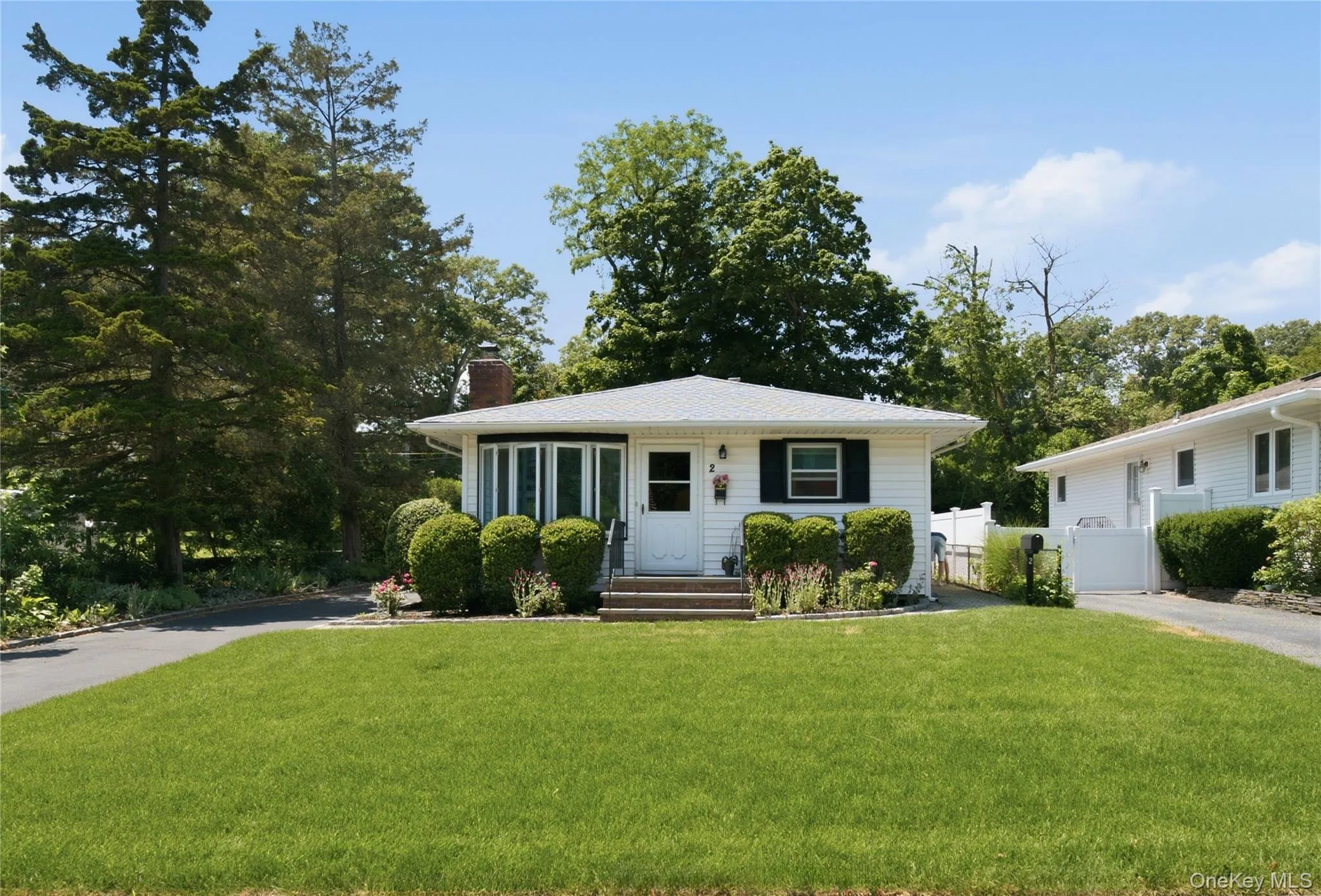 2 Hilltop Drive, Oyster Bay, NY, 4 Bedrooms Bedrooms, 8 Rooms Rooms,2 BathroomsBathrooms,Residential,For Rent,Hilltop,0,1014886 2 Hilltop Drive, Oyster Bay, NY, 4 Bedrooms Bedrooms, 8 Rooms Rooms,2 BathroomsBathrooms,Residential,For Rent,Hilltop,0,1014886