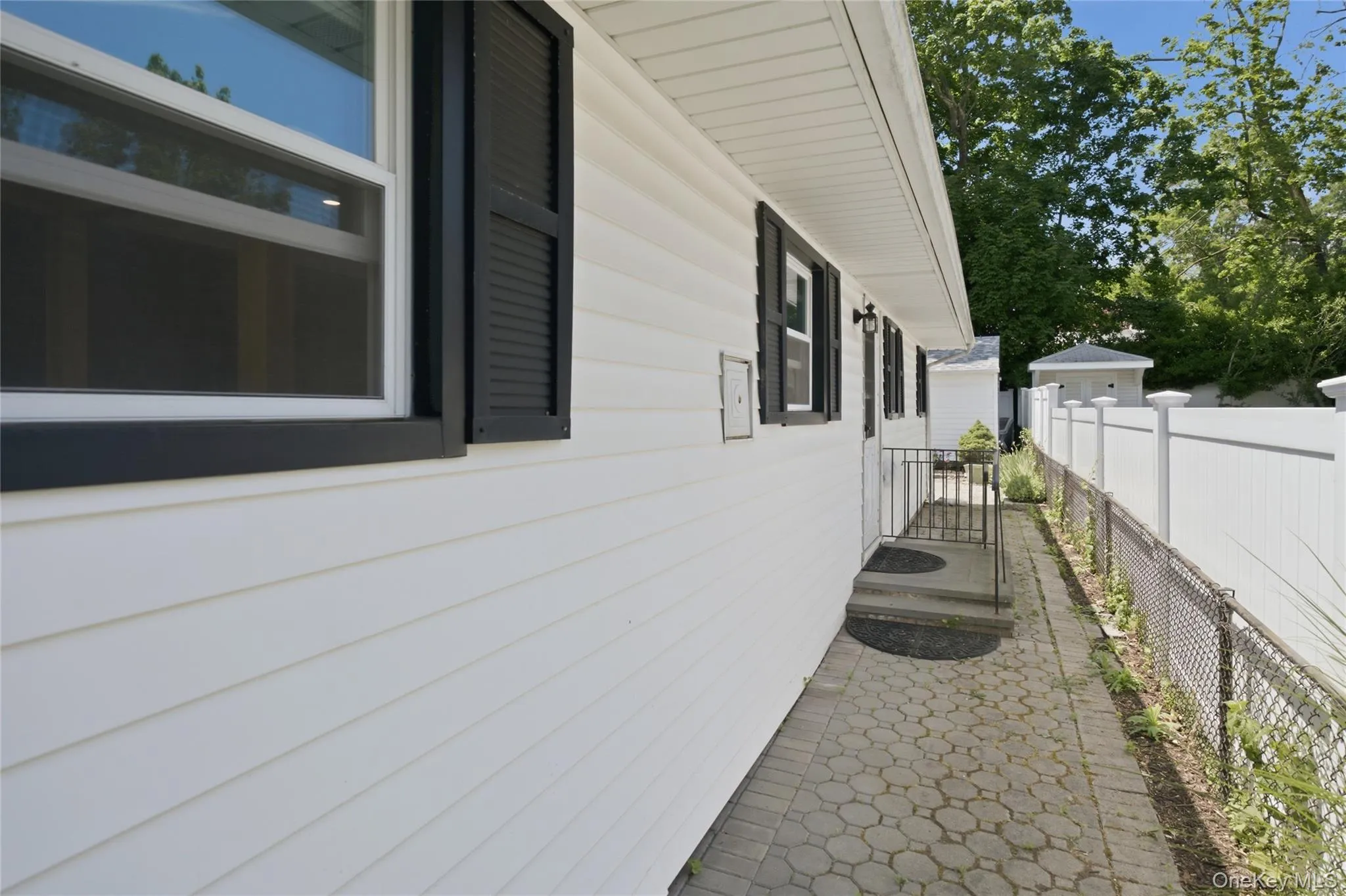 2 Hilltop Drive, Oyster Bay, NY, 4 Bedrooms Bedrooms, 8 Rooms Rooms,2 BathroomsBathrooms,Residential,For Rent,Hilltop,0,1014886 2 Hilltop Drive, Oyster Bay, NY, 4 Bedrooms Bedrooms, 8 Rooms Rooms,2 BathroomsBathrooms,Residential,For Rent,Hilltop,0,1014886
