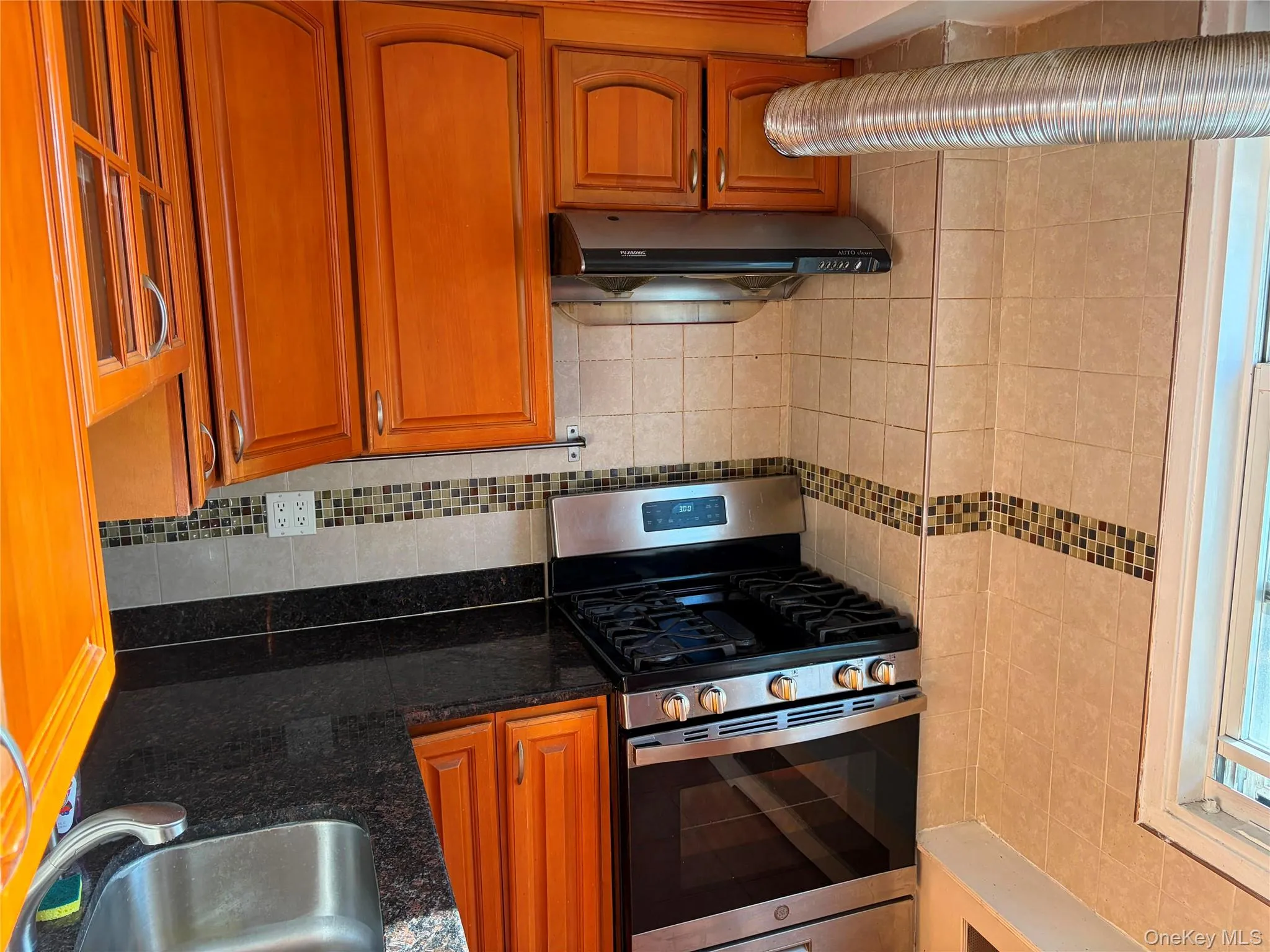 98-20 62nd Drive, New York, NY, 2 Bedrooms Bedrooms, 4 Rooms Rooms,1 BathroomBathrooms,Residential,For Rent,62nd,0,1014887 98-20 62nd Drive, New York, NY, 2 Bedrooms Bedrooms, 4 Rooms Rooms,1 BathroomBathrooms,Residential,For Rent,62nd,0,1014887