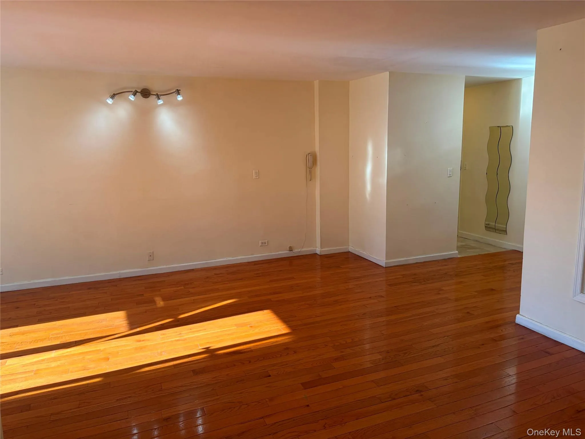 98-20 62nd Drive, New York, NY, 2 Bedrooms Bedrooms, 4 Rooms Rooms,1 BathroomBathrooms,Residential,For Rent,62nd,0,1014887 98-20 62nd Drive, New York, NY, 2 Bedrooms Bedrooms, 4 Rooms Rooms,1 BathroomBathrooms,Residential,For Rent,62nd,0,1014887