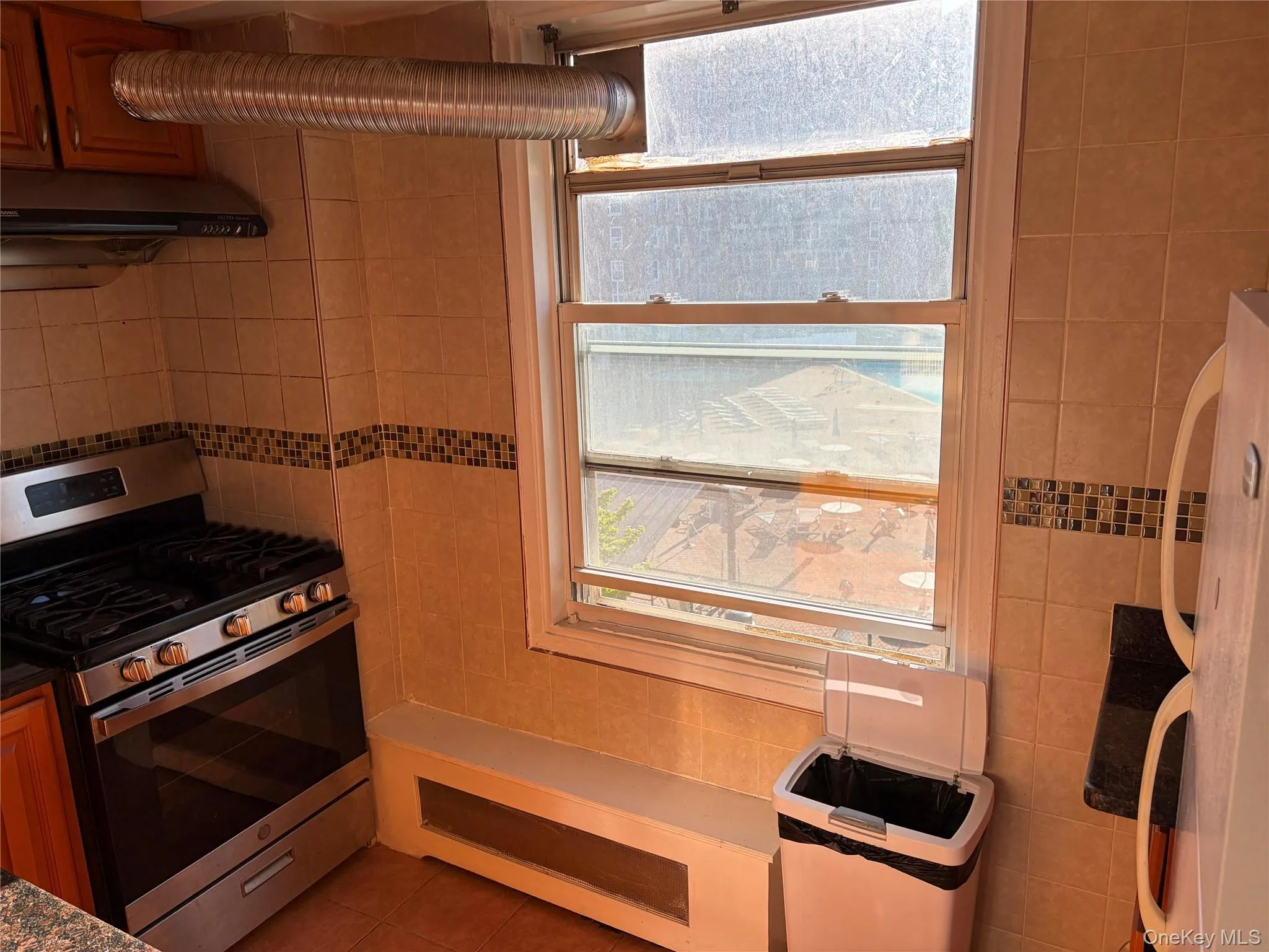 98-20 62nd Drive, New York, NY, 2 Bedrooms Bedrooms, 4 Rooms Rooms,1 BathroomBathrooms,Residential,For Rent,62nd,0,1014887 98-20 62nd Drive, New York, NY, 2 Bedrooms Bedrooms, 4 Rooms Rooms,1 BathroomBathrooms,Residential,For Rent,62nd,0,1014887