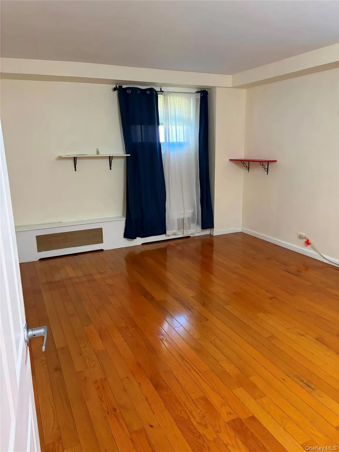 98-20 62nd Drive, New York, NY, 2 Bedrooms Bedrooms, 4 Rooms Rooms,1 BathroomBathrooms,Residential,For Rent,62nd,0,1014887 98-20 62nd Drive, New York, NY, 2 Bedrooms Bedrooms, 4 Rooms Rooms,1 BathroomBathrooms,Residential,For Rent,62nd,0,1014887