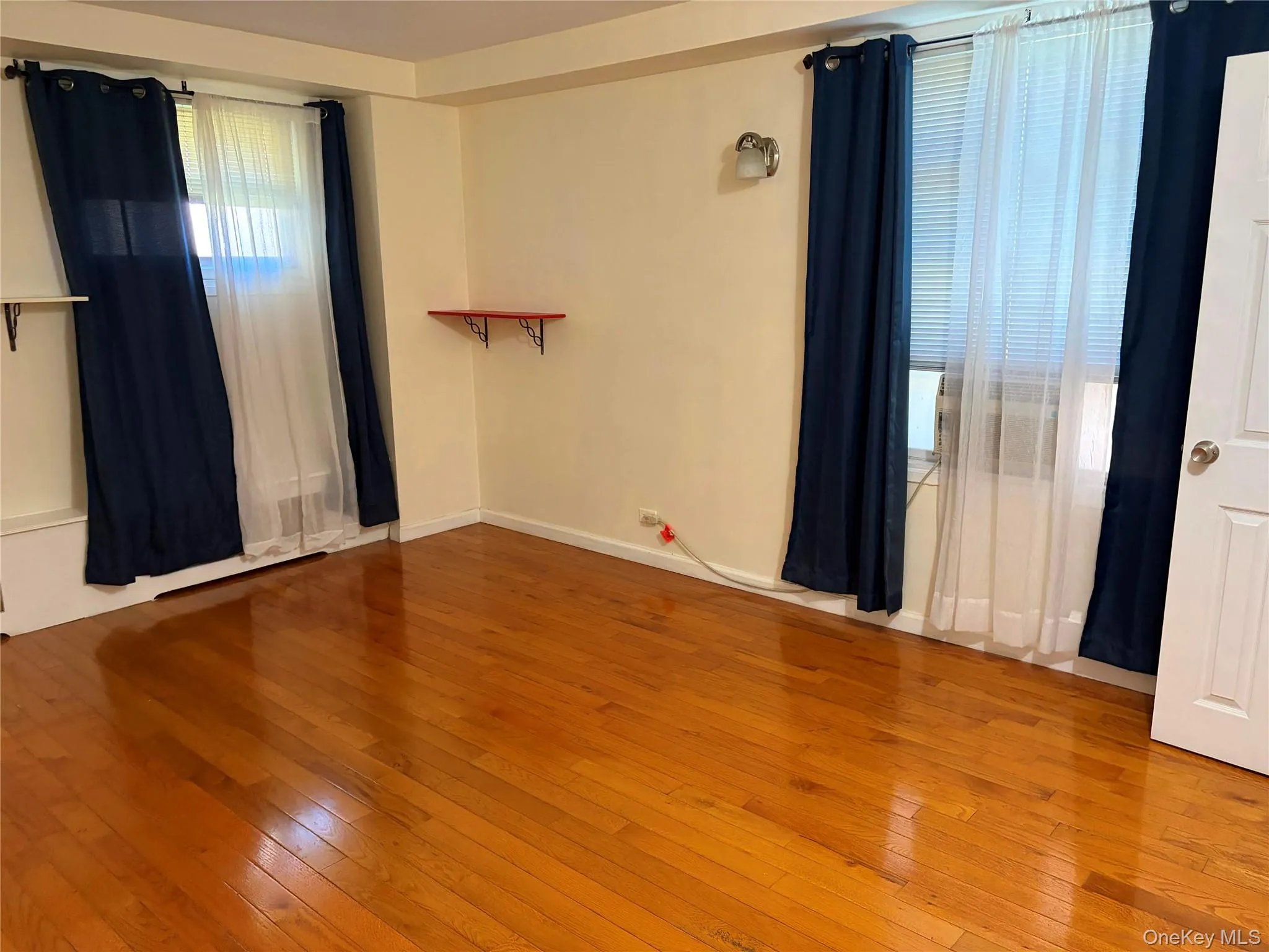 98-20 62nd Drive, New York, NY, 2 Bedrooms Bedrooms, 4 Rooms Rooms,1 BathroomBathrooms,Residential,For Rent,62nd,0,1014887 98-20 62nd Drive, New York, NY, 2 Bedrooms Bedrooms, 4 Rooms Rooms,1 BathroomBathrooms,Residential,For Rent,62nd,0,1014887