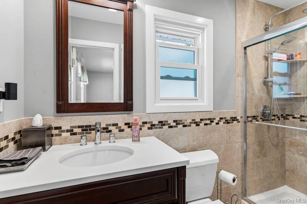 22 Theodore Drive, Oyster Bay, NY, 3 Bedrooms Bedrooms, 8 Rooms Rooms,2 BathroomsBathrooms,Residential,For Rent,Theodore,0,1014894 22 Theodore Drive, Oyster Bay, NY, 3 Bedrooms Bedrooms, 8 Rooms Rooms,2 BathroomsBathrooms,Residential,For Rent,Theodore,0,1014894