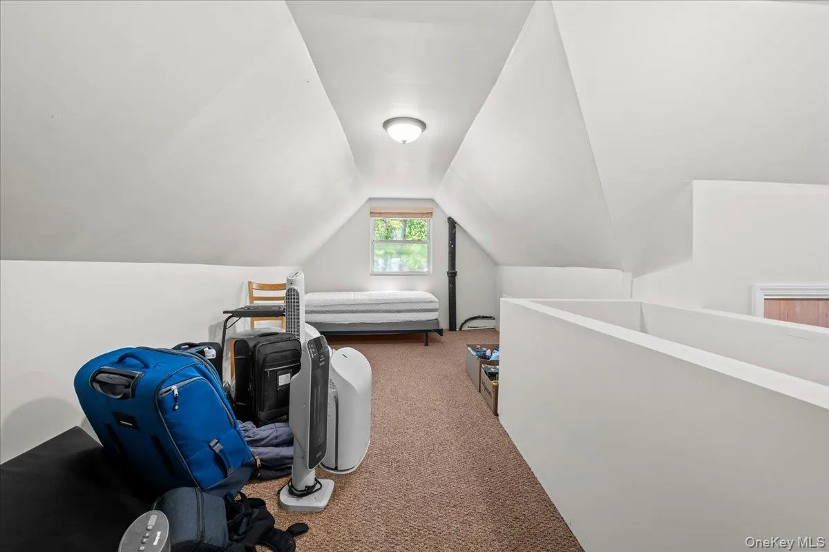 5600 Mosholu Avenue, New York, NY, 3 Bedrooms Bedrooms, 8 Rooms Rooms,1 BathroomBathrooms,Residential,For Rent,Mosholu,0,1014897 5600 Mosholu Avenue, New York, NY, 3 Bedrooms Bedrooms, 8 Rooms Rooms,1 BathroomBathrooms,Residential,For Rent,Mosholu,0,1014897