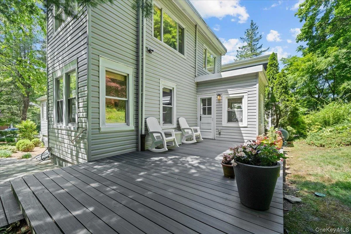 5600 Mosholu Avenue, New York, NY, 3 Bedrooms Bedrooms, 8 Rooms Rooms,1 BathroomBathrooms,Residential,For Rent,Mosholu,0,1014897 5600 Mosholu Avenue, New York, NY, 3 Bedrooms Bedrooms, 8 Rooms Rooms,1 BathroomBathrooms,Residential,For Rent,Mosholu,0,1014897