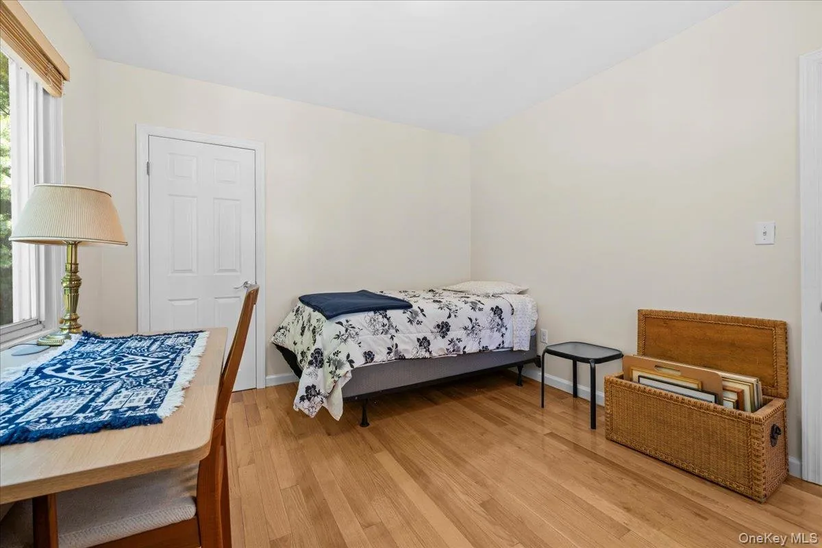 5600 Mosholu Avenue, New York, NY, 3 Bedrooms Bedrooms, 8 Rooms Rooms,1 BathroomBathrooms,Residential,For Rent,Mosholu,0,1014897 5600 Mosholu Avenue, New York, NY, 3 Bedrooms Bedrooms, 8 Rooms Rooms,1 BathroomBathrooms,Residential,For Rent,Mosholu,0,1014897