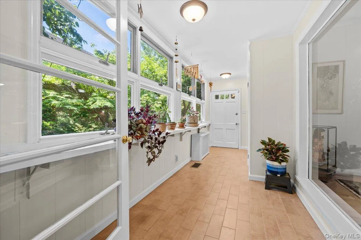 5600 Mosholu Avenue, New York, NY, 3 Bedrooms Bedrooms, 8 Rooms Rooms,1 BathroomBathrooms,Residential,For Rent,Mosholu,0,1014897 5600 Mosholu Avenue, New York, NY, 3 Bedrooms Bedrooms, 8 Rooms Rooms,1 BathroomBathrooms,Residential,For Rent,Mosholu,0,1014897