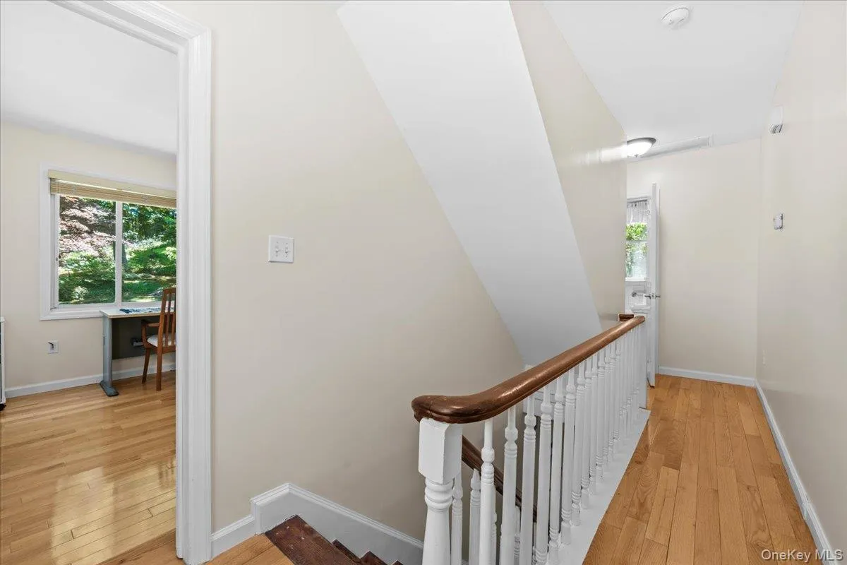 5600 Mosholu Avenue, New York, NY, 3 Bedrooms Bedrooms, 8 Rooms Rooms,1 BathroomBathrooms,Residential,For Rent,Mosholu,0,1014897 5600 Mosholu Avenue, New York, NY, 3 Bedrooms Bedrooms, 8 Rooms Rooms,1 BathroomBathrooms,Residential,For Rent,Mosholu,0,1014897