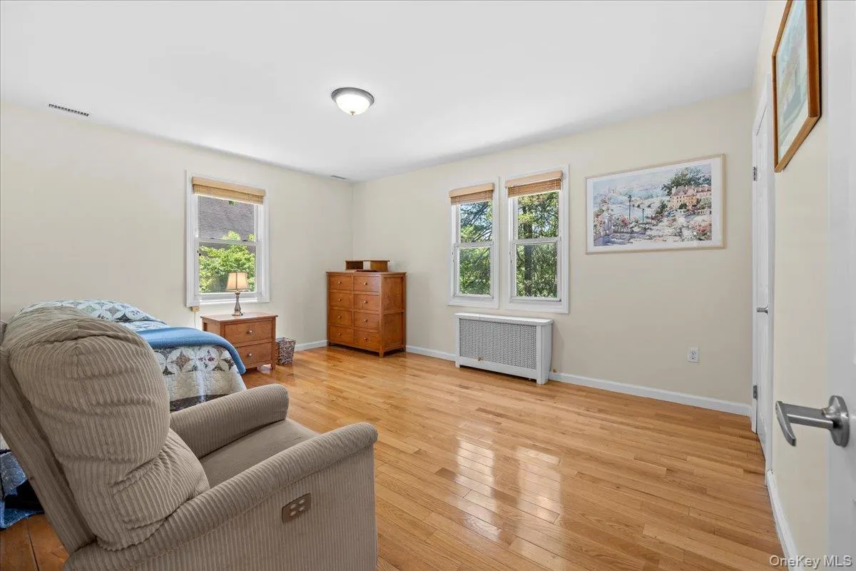 5600 Mosholu Avenue, New York, NY, 3 Bedrooms Bedrooms, 8 Rooms Rooms,1 BathroomBathrooms,Residential,For Rent,Mosholu,0,1014897 5600 Mosholu Avenue, New York, NY, 3 Bedrooms Bedrooms, 8 Rooms Rooms,1 BathroomBathrooms,Residential,For Rent,Mosholu,0,1014897
