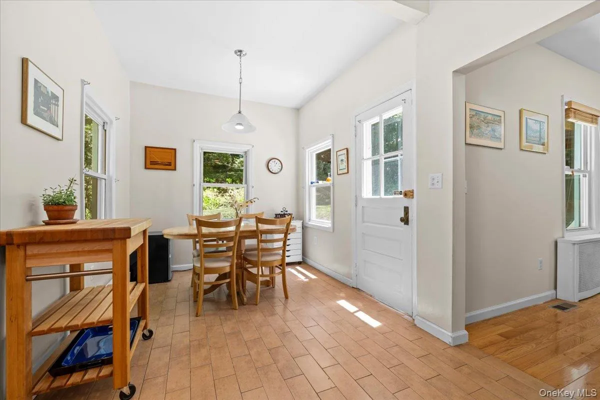 5600 Mosholu Avenue, New York, NY, 3 Bedrooms Bedrooms, 8 Rooms Rooms,1 BathroomBathrooms,Residential,For Rent,Mosholu,0,1014897 5600 Mosholu Avenue, New York, NY, 3 Bedrooms Bedrooms, 8 Rooms Rooms,1 BathroomBathrooms,Residential,For Rent,Mosholu,0,1014897
