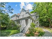 5600 Mosholu Avenue, New York, NY, 3 Bedrooms Bedrooms, 8 Rooms Rooms,1 BathroomBathrooms,Residential,For Rent,Mosholu,0,1014897 5600 Mosholu Avenue, New York, NY, 3 Bedrooms Bedrooms, 8 Rooms Rooms,1 BathroomBathrooms,Residential,For Rent,Mosholu,0,1014897