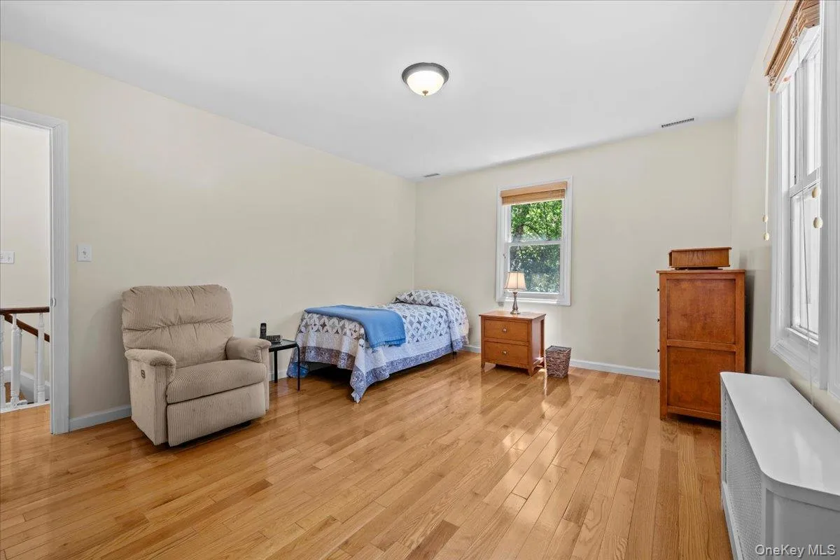 5600 Mosholu Avenue, New York, NY, 3 Bedrooms Bedrooms, 8 Rooms Rooms,1 BathroomBathrooms,Residential,For Rent,Mosholu,0,1014897 5600 Mosholu Avenue, New York, NY, 3 Bedrooms Bedrooms, 8 Rooms Rooms,1 BathroomBathrooms,Residential,For Rent,Mosholu,0,1014897