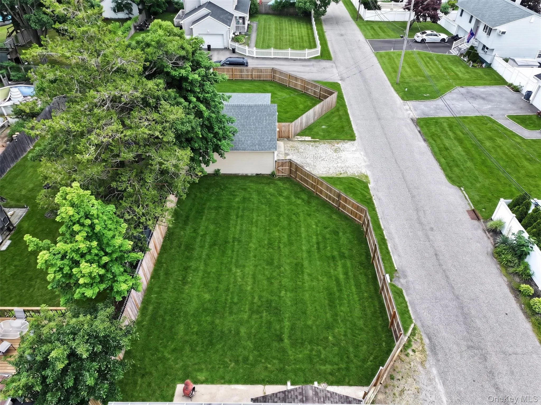 26 Richard Avenue, Islip, NY, 3 Bedrooms Bedrooms, 8 Rooms Rooms,1 BathroomBathrooms,Residential,For Rent,Richard,0,KEY1014898 26 Richard Avenue, Islip, NY, 3 Bedrooms Bedrooms, 8 Rooms Rooms,1 BathroomBathrooms,Residential,For Rent,Richard,0,KEY1014898