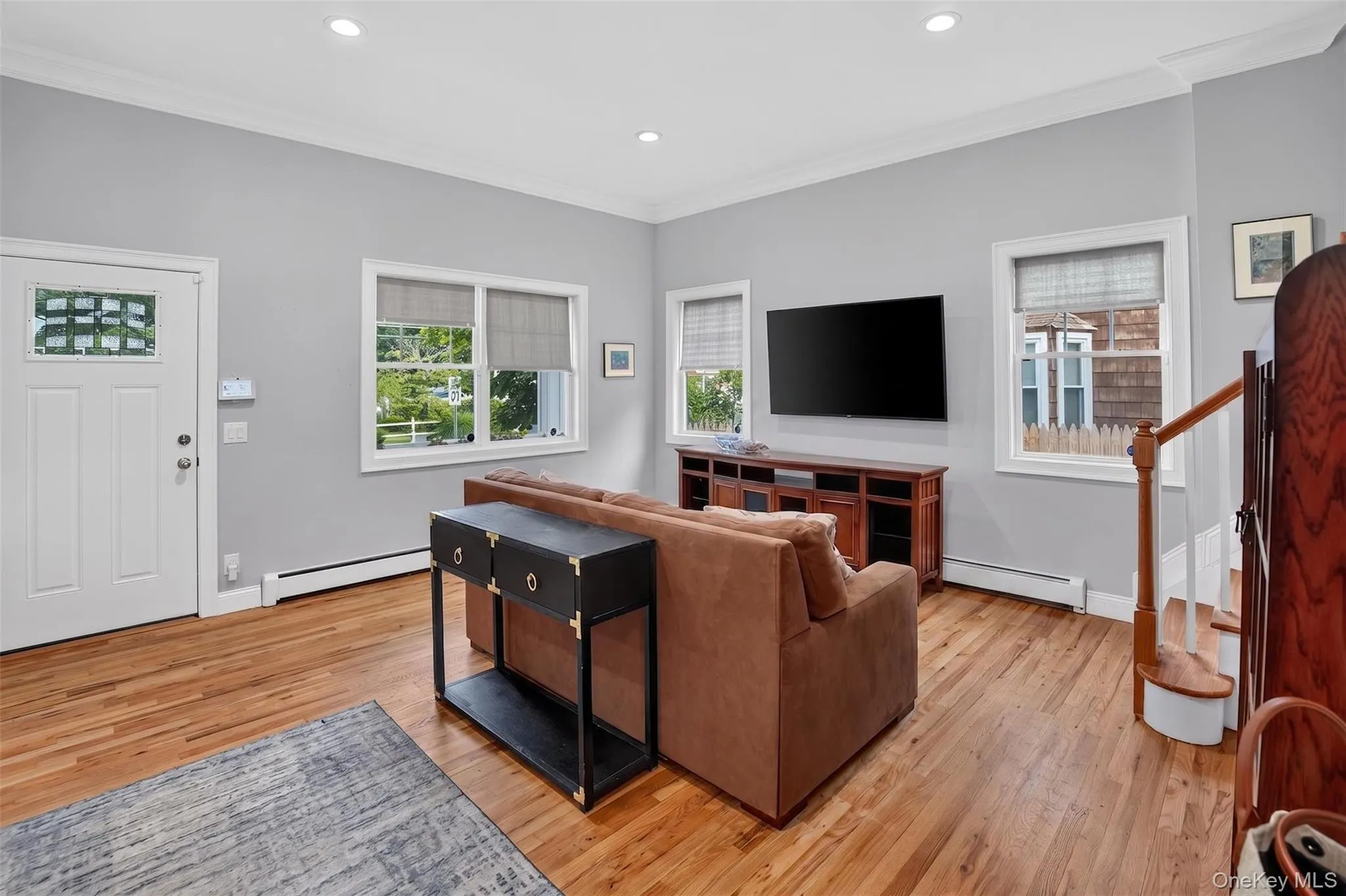 26 Richard Avenue, Islip, NY, 3 Bedrooms Bedrooms, 8 Rooms Rooms,1 BathroomBathrooms,Residential,For Rent,Richard,0,KEY1014898 26 Richard Avenue, Islip, NY, 3 Bedrooms Bedrooms, 8 Rooms Rooms,1 BathroomBathrooms,Residential,For Rent,Richard,0,KEY1014898