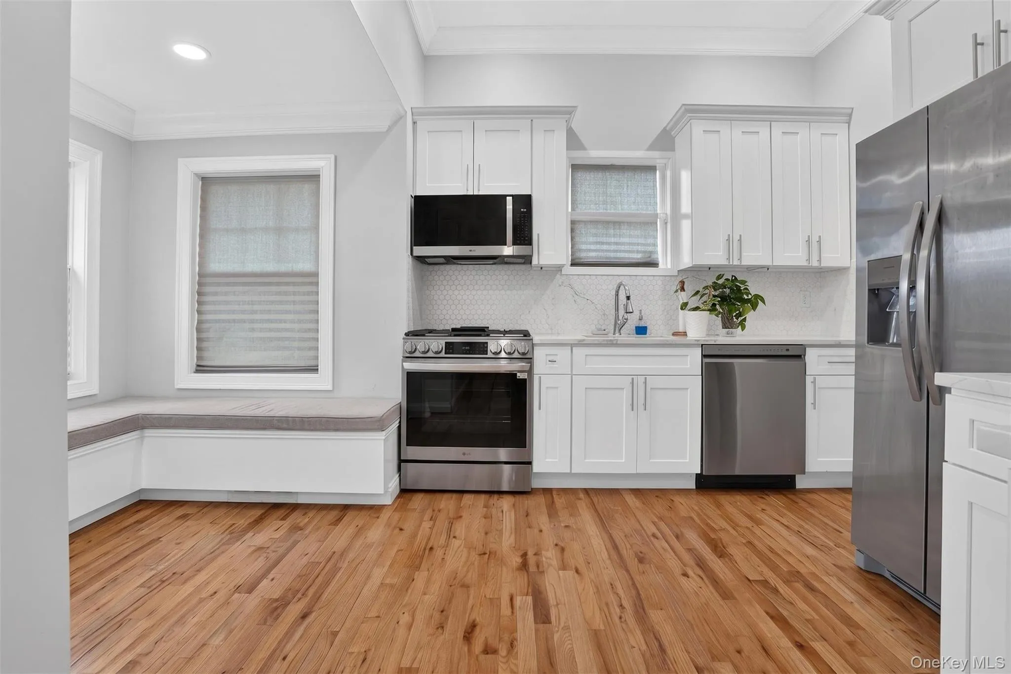 26 Richard Avenue, Islip, NY, 3 Bedrooms Bedrooms, 8 Rooms Rooms,1 BathroomBathrooms,Residential,For Rent,Richard,0,KEY1014898 26 Richard Avenue, Islip, NY, 3 Bedrooms Bedrooms, 8 Rooms Rooms,1 BathroomBathrooms,Residential,For Rent,Richard,0,KEY1014898