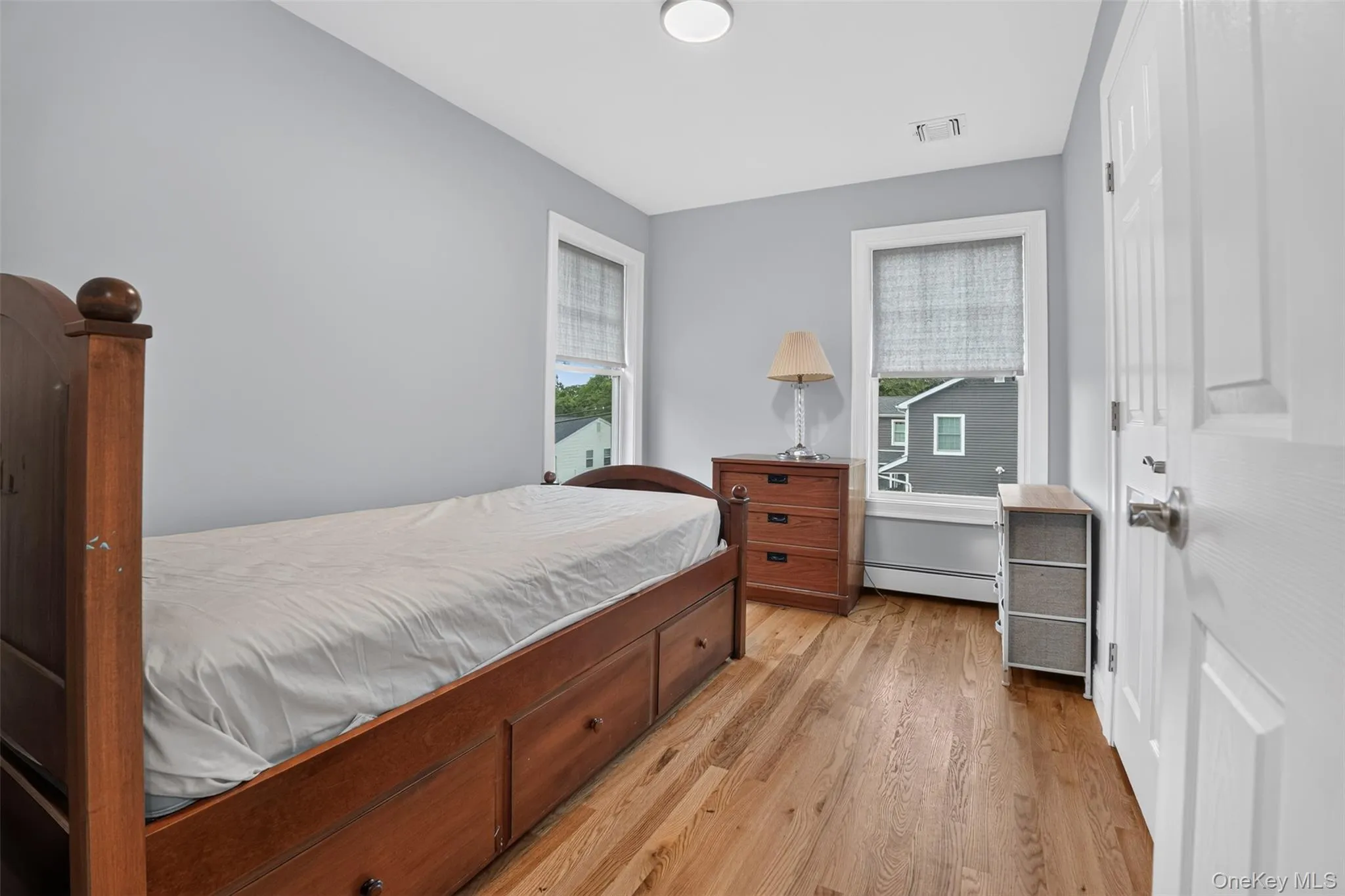 26 Richard Avenue, Islip, NY, 3 Bedrooms Bedrooms, 8 Rooms Rooms,1 BathroomBathrooms,Residential,For Rent,Richard,0,KEY1014898 26 Richard Avenue, Islip, NY, 3 Bedrooms Bedrooms, 8 Rooms Rooms,1 BathroomBathrooms,Residential,For Rent,Richard,0,KEY1014898