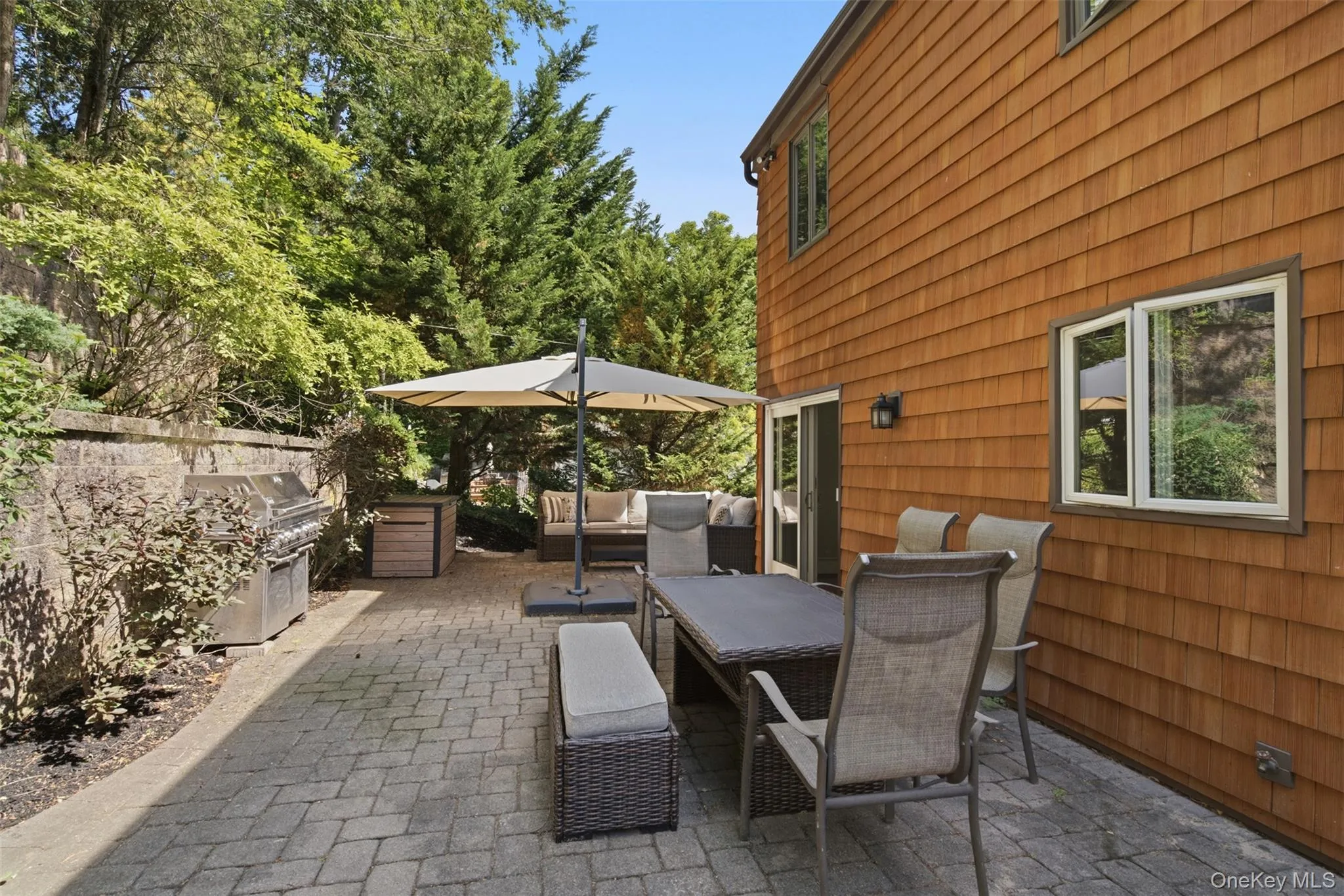 29 Vineyard Road, Huntington, NY, 4 Bedrooms Bedrooms, 9 Rooms Rooms,4 BathroomsBathrooms,Residential,For Rent,Vineyard,0,1014899 29 Vineyard Road, Huntington, NY, 4 Bedrooms Bedrooms, 9 Rooms Rooms,4 BathroomsBathrooms,Residential,For Rent,Vineyard,0,1014899