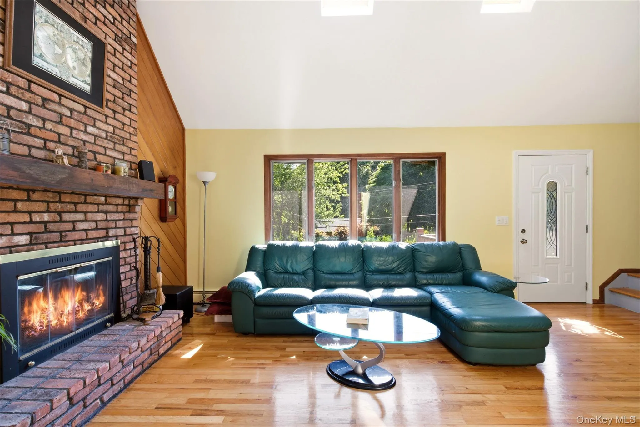 29 Vineyard Road, Huntington, NY, 4 Bedrooms Bedrooms, 9 Rooms Rooms,4 BathroomsBathrooms,Residential,For Rent,Vineyard,0,1014899 29 Vineyard Road, Huntington, NY, 4 Bedrooms Bedrooms, 9 Rooms Rooms,4 BathroomsBathrooms,Residential,For Rent,Vineyard,0,1014899