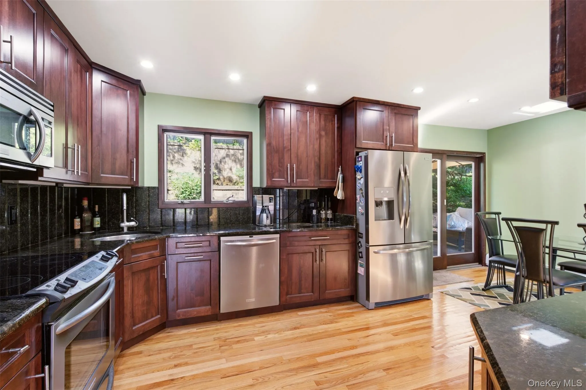 29 Vineyard Road, Huntington, NY, 4 Bedrooms Bedrooms, 9 Rooms Rooms,4 BathroomsBathrooms,Residential,For Rent,Vineyard,0,1014899 29 Vineyard Road, Huntington, NY, 4 Bedrooms Bedrooms, 9 Rooms Rooms,4 BathroomsBathrooms,Residential,For Rent,Vineyard,0,1014899