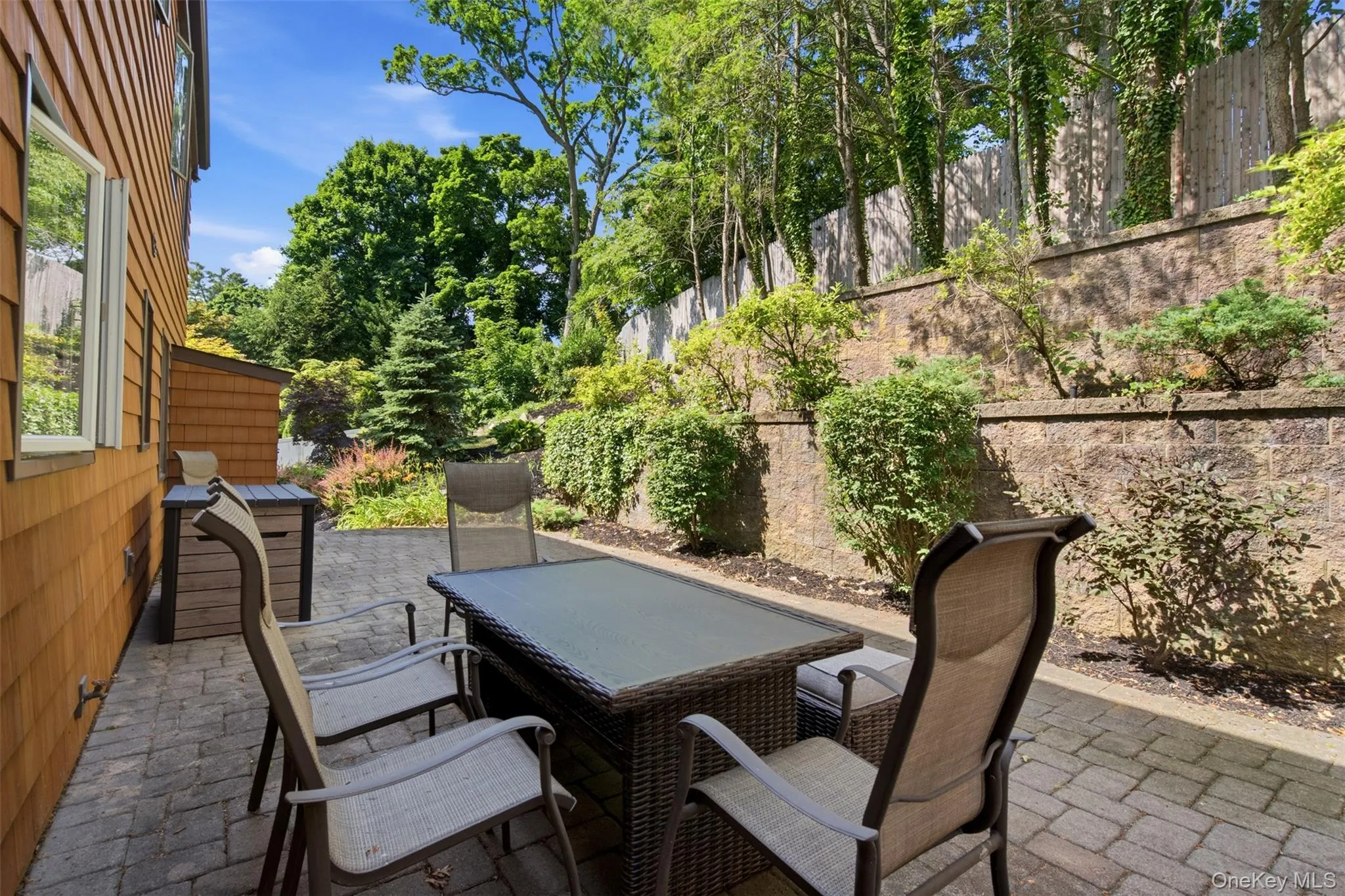 29 Vineyard Road, Huntington, NY, 4 Bedrooms Bedrooms, 9 Rooms Rooms,4 BathroomsBathrooms,Residential,For Rent,Vineyard,0,1014899 29 Vineyard Road, Huntington, NY, 4 Bedrooms Bedrooms, 9 Rooms Rooms,4 BathroomsBathrooms,Residential,For Rent,Vineyard,0,1014899