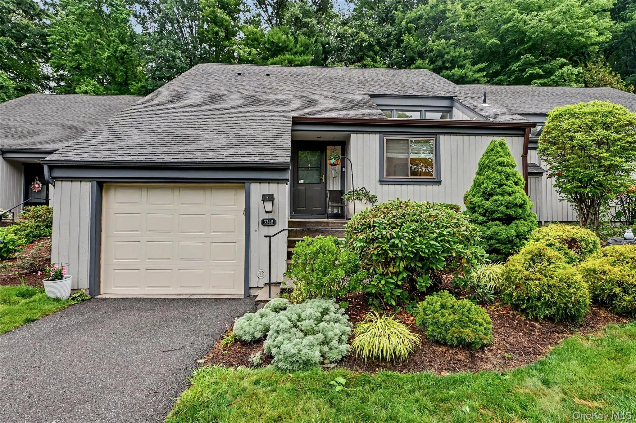 334 Heritage Hills, Somers, NY, 2 Bedrooms Bedrooms, 5 Rooms Rooms,2 BathroomsBathrooms,Residential,For Rent,Heritage,0,KEY1014903 334 Heritage Hills, Somers, NY, 2 Bedrooms Bedrooms, 5 Rooms Rooms,2 BathroomsBathrooms,Residential,For Rent,Heritage,0,KEY1014903