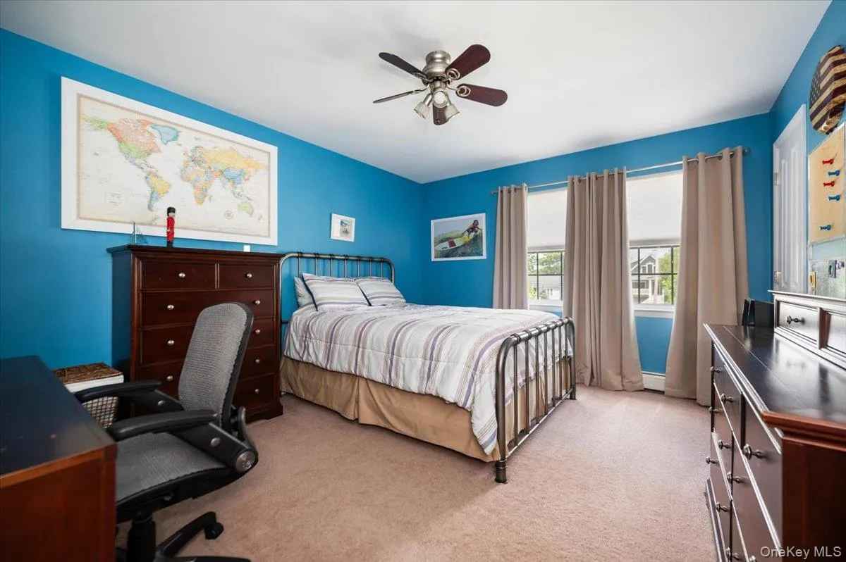 18 South Plaza, Babylon, NY, 4 Bedrooms Bedrooms, 8 Rooms Rooms,2 BathroomsBathrooms,Residential,For Rent,South,0,KEY1014904 18 South Plaza, Babylon, NY, 4 Bedrooms Bedrooms, 8 Rooms Rooms,2 BathroomsBathrooms,Residential,For Rent,South,0,KEY1014904