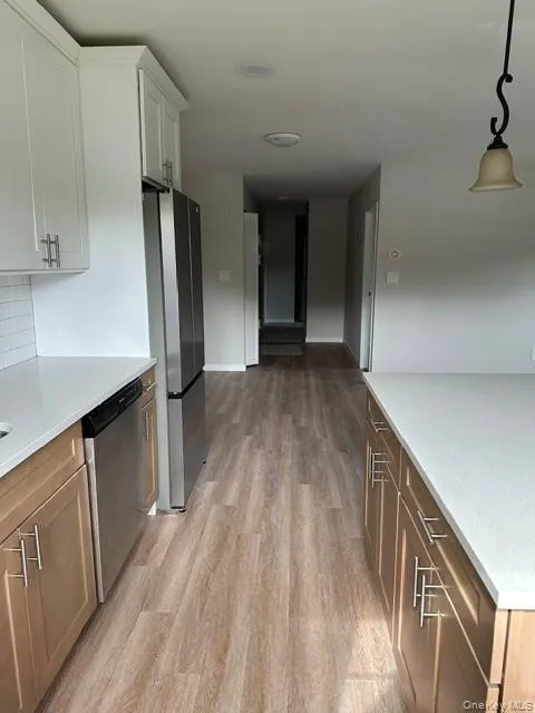 460 Old Town Road, Brookhaven, NY, 3 Bedrooms Bedrooms, 6 Rooms Rooms,2 BathroomsBathrooms,Residential Lease,For Rent,Old Town,0,1014905 460 Old Town Road, Brookhaven, NY, 3 Bedrooms Bedrooms, 6 Rooms Rooms,2 BathroomsBathrooms,Residential Lease,For Rent,Old Town,0,1014905