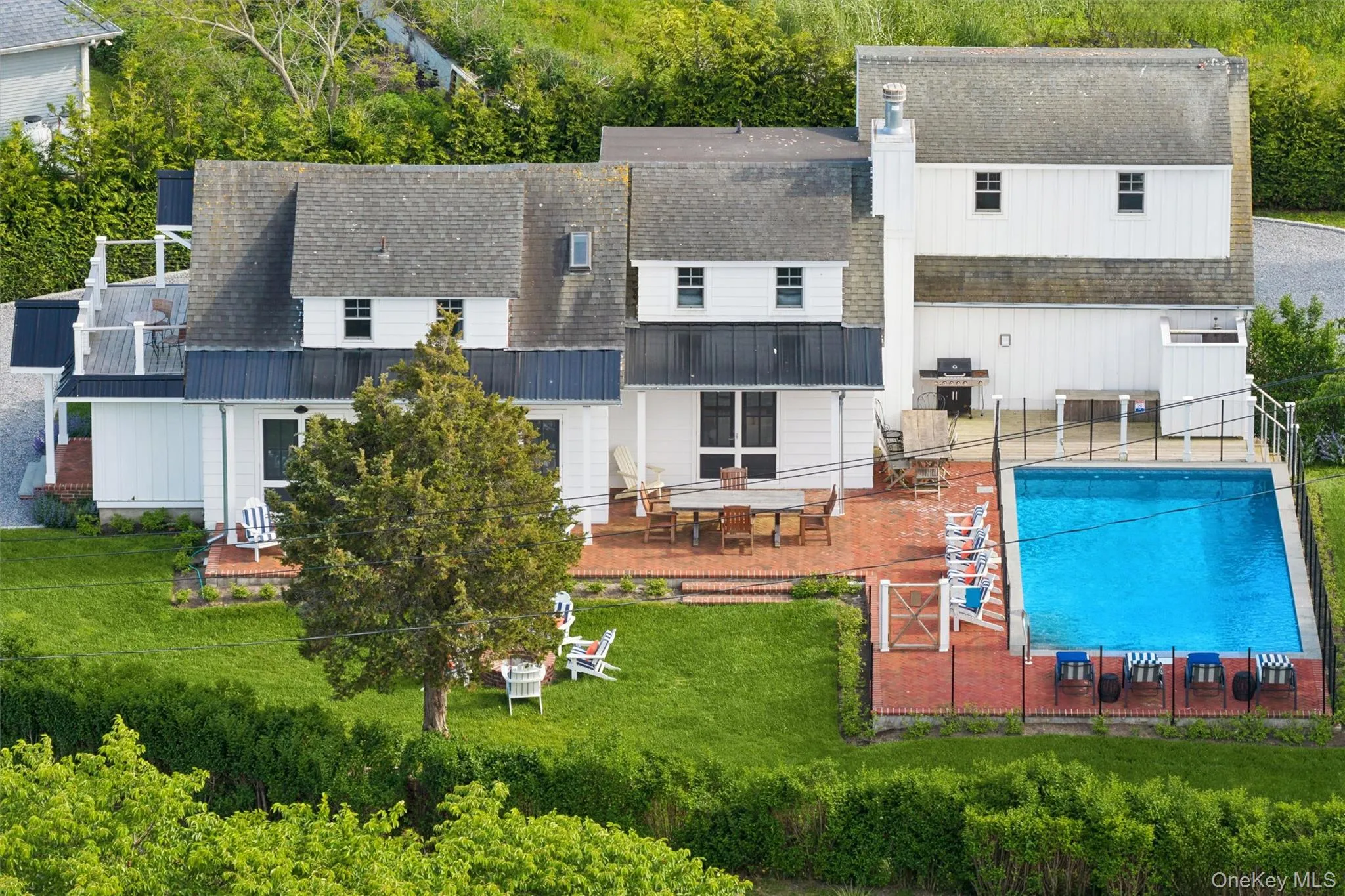 87 Foster Avenue, Southampton, NY, 4 Bedrooms Bedrooms, 7 Rooms Rooms,3 BathroomsBathrooms,Residential,For Rent,Foster,0,1014912 87 Foster Avenue, Southampton, NY, 4 Bedrooms Bedrooms, 7 Rooms Rooms,3 BathroomsBathrooms,Residential,For Rent,Foster,0,1014912