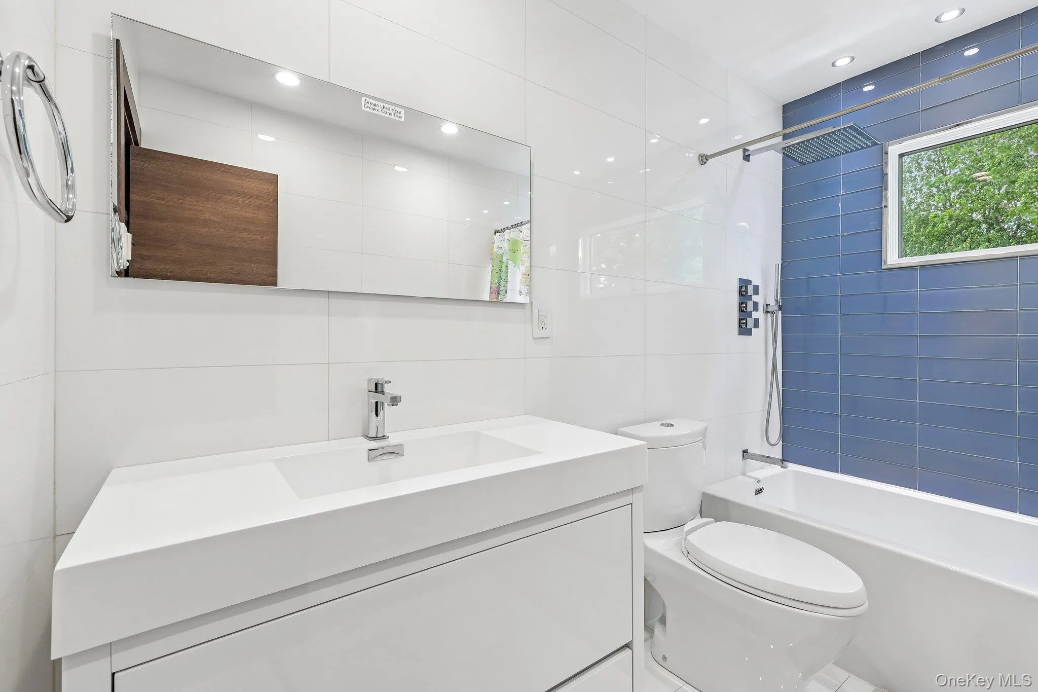 2nd Fl hallway bath 2nd Fl hallway bath