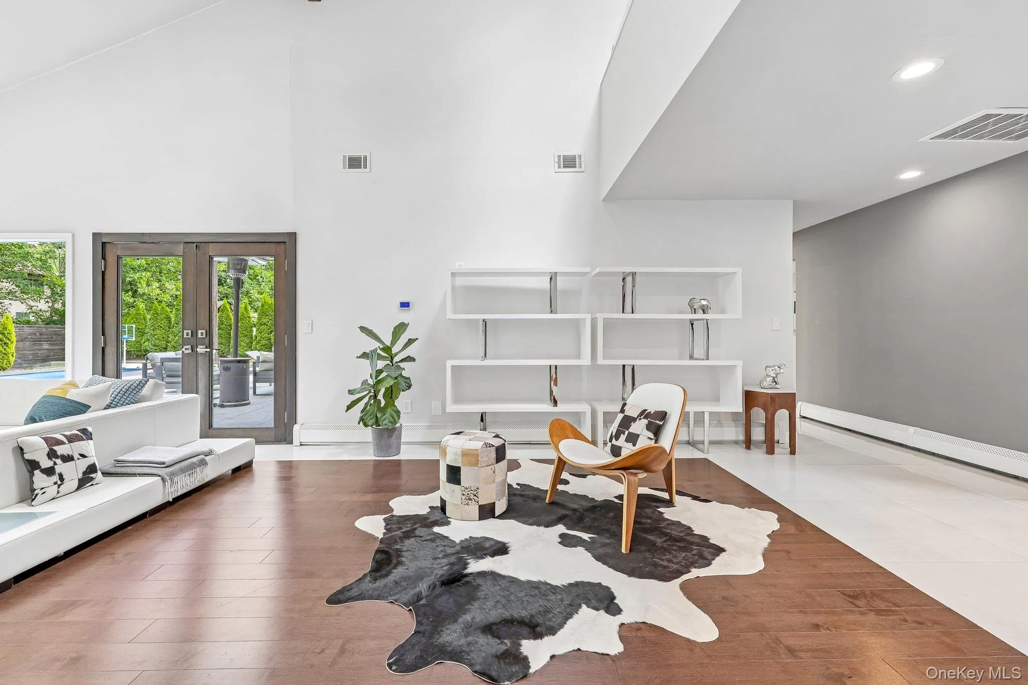 108 Bellows Lane, Clarkstown, NY, 4 Bedrooms Bedrooms, 8 Rooms Rooms,2 BathroomsBathrooms,Residential,For Rent,Bellows,0,1014914 108 Bellows Lane, Clarkstown, NY, 4 Bedrooms Bedrooms, 8 Rooms Rooms,2 BathroomsBathrooms,Residential,For Rent,Bellows,0,1014914