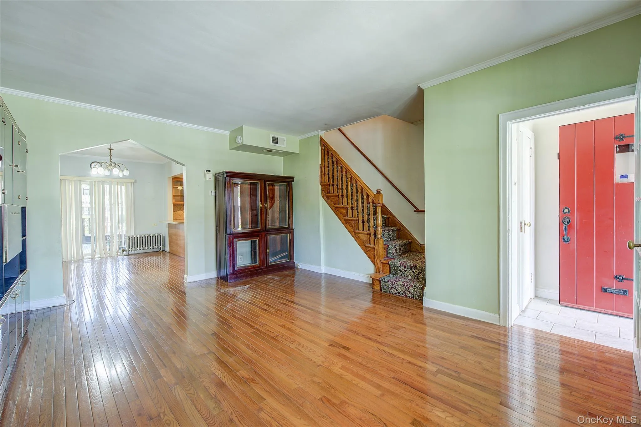 85-62 66th Road, New York, NY, 3 Bedrooms Bedrooms, 7 Rooms Rooms,2 BathroomsBathrooms,Residential,For Rent,66th,0,KEY1014915 85-62 66th Road, New York, NY, 3 Bedrooms Bedrooms, 7 Rooms Rooms,2 BathroomsBathrooms,Residential,For Rent,66th,0,KEY1014915