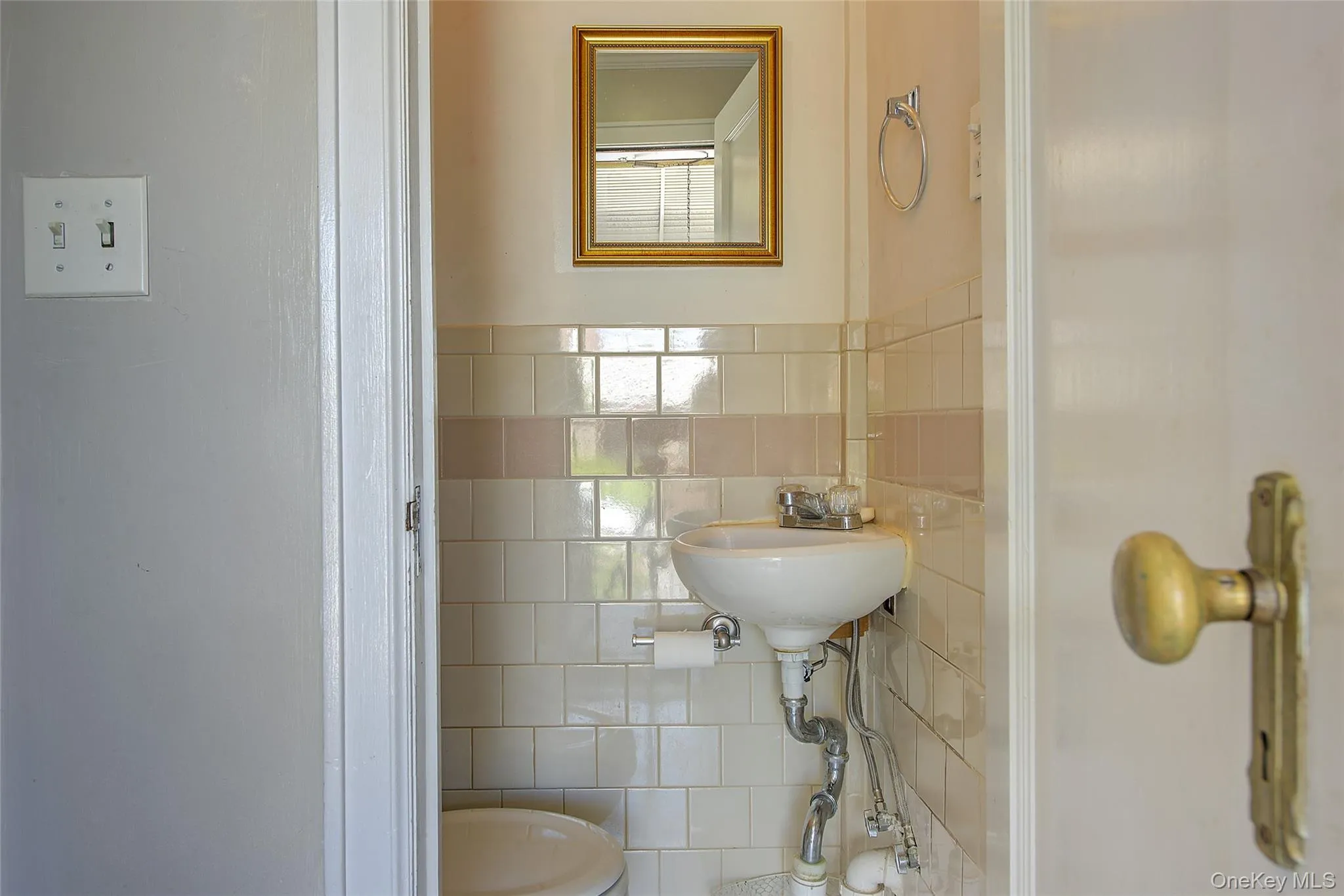 85-62 66th Road, New York, NY, 3 Bedrooms Bedrooms, 7 Rooms Rooms,2 BathroomsBathrooms,Residential,For Rent,66th,0,KEY1014915 85-62 66th Road, New York, NY, 3 Bedrooms Bedrooms, 7 Rooms Rooms,2 BathroomsBathrooms,Residential,For Rent,66th,0,KEY1014915