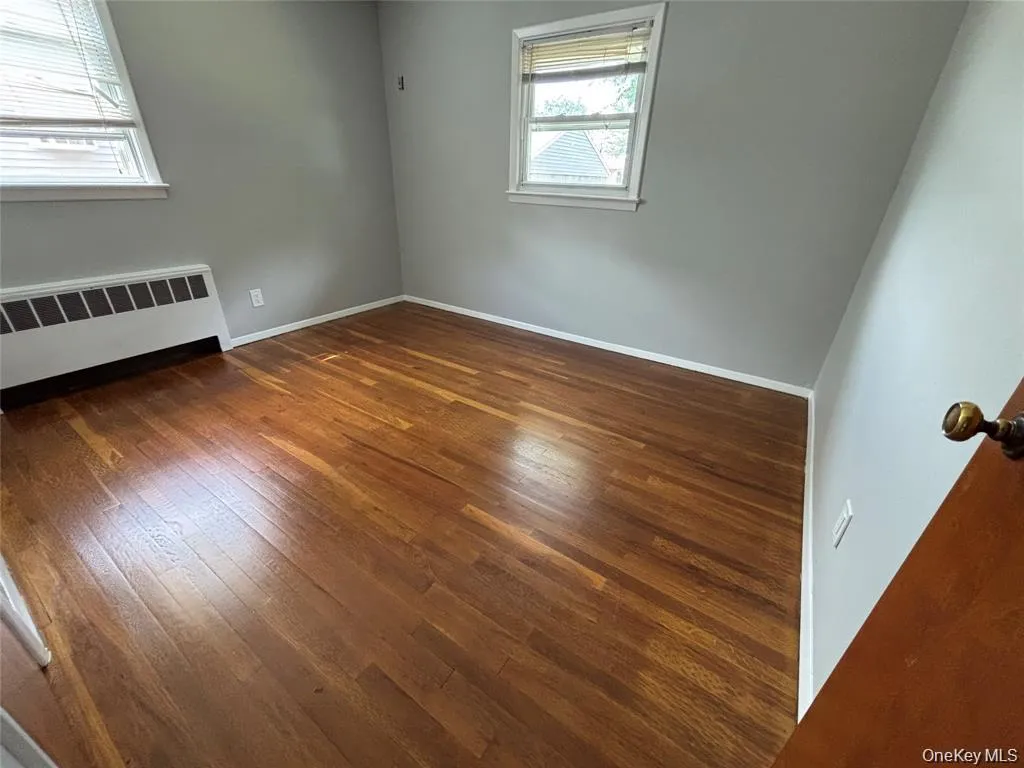 235 10th Street, Oyster Bay, NY, 3 Bedrooms Bedrooms, 5 Rooms Rooms,1 BathroomBathrooms,Residential,For Rent,10th,0,1014919 235 10th Street, Oyster Bay, NY, 3 Bedrooms Bedrooms, 5 Rooms Rooms,1 BathroomBathrooms,Residential,For Rent,10th,0,1014919