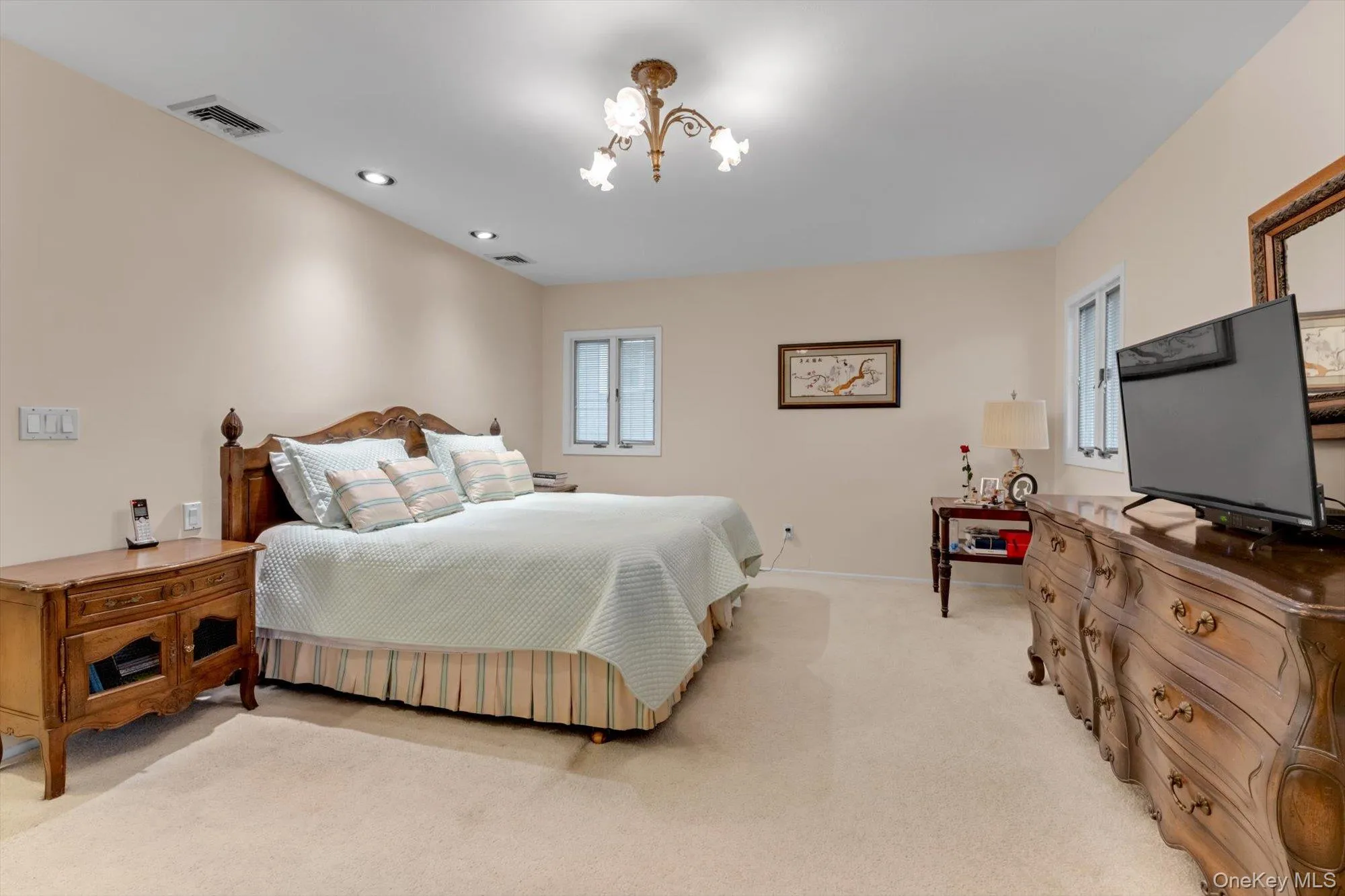 189 Regent Drive, Hempstead, NY, 4 Bedrooms Bedrooms, 5 Rooms Rooms,3 BathroomsBathrooms,Residential,For Rent,Regent,0,1014921 189 Regent Drive, Hempstead, NY, 4 Bedrooms Bedrooms, 5 Rooms Rooms,3 BathroomsBathrooms,Residential,For Rent,Regent,0,1014921