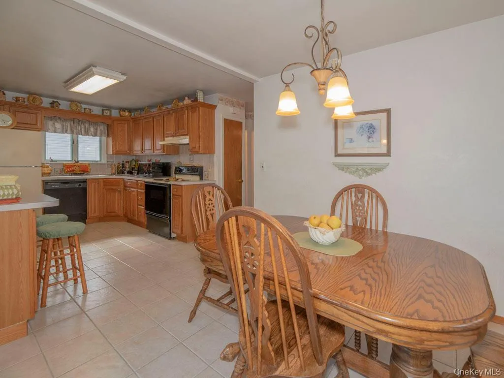 3601 Wadena Street, Hempstead, NY, 3 Bedrooms Bedrooms, 6 Rooms Rooms,1 BathroomBathrooms,Residential,For Rent,Wadena,0,1014925 3601 Wadena Street, Hempstead, NY, 3 Bedrooms Bedrooms, 6 Rooms Rooms,1 BathroomBathrooms,Residential,For Rent,Wadena,0,1014925