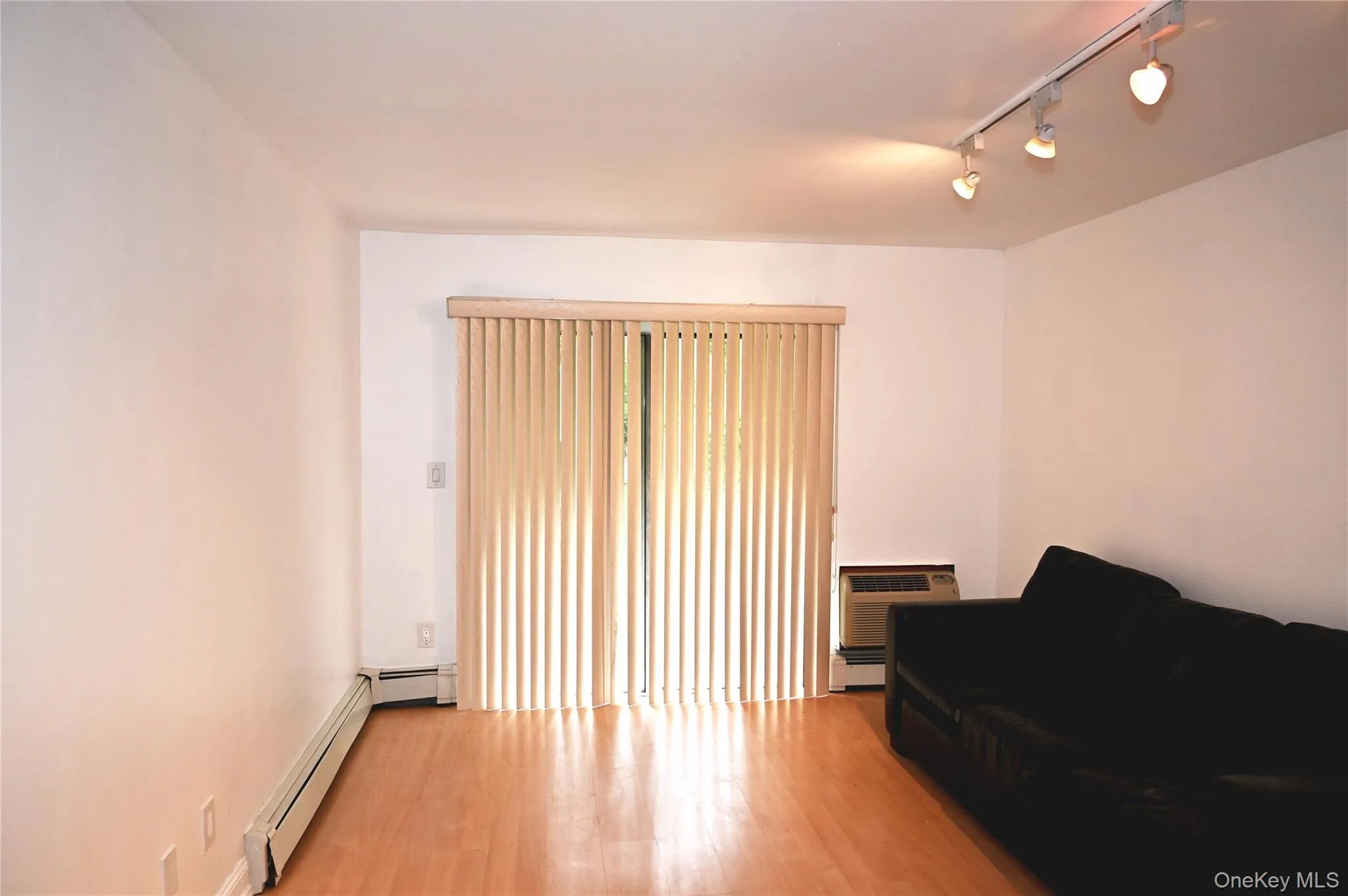 13-21 Michael Court, New York, NY, 1 Bedroom Bedrooms, 4 Rooms Rooms,1 BathroomBathrooms,Residential,For Rent,Michael,0,1014926 13-21 Michael Court, New York, NY, 1 Bedroom Bedrooms, 4 Rooms Rooms,1 BathroomBathrooms,Residential,For Rent,Michael,0,1014926