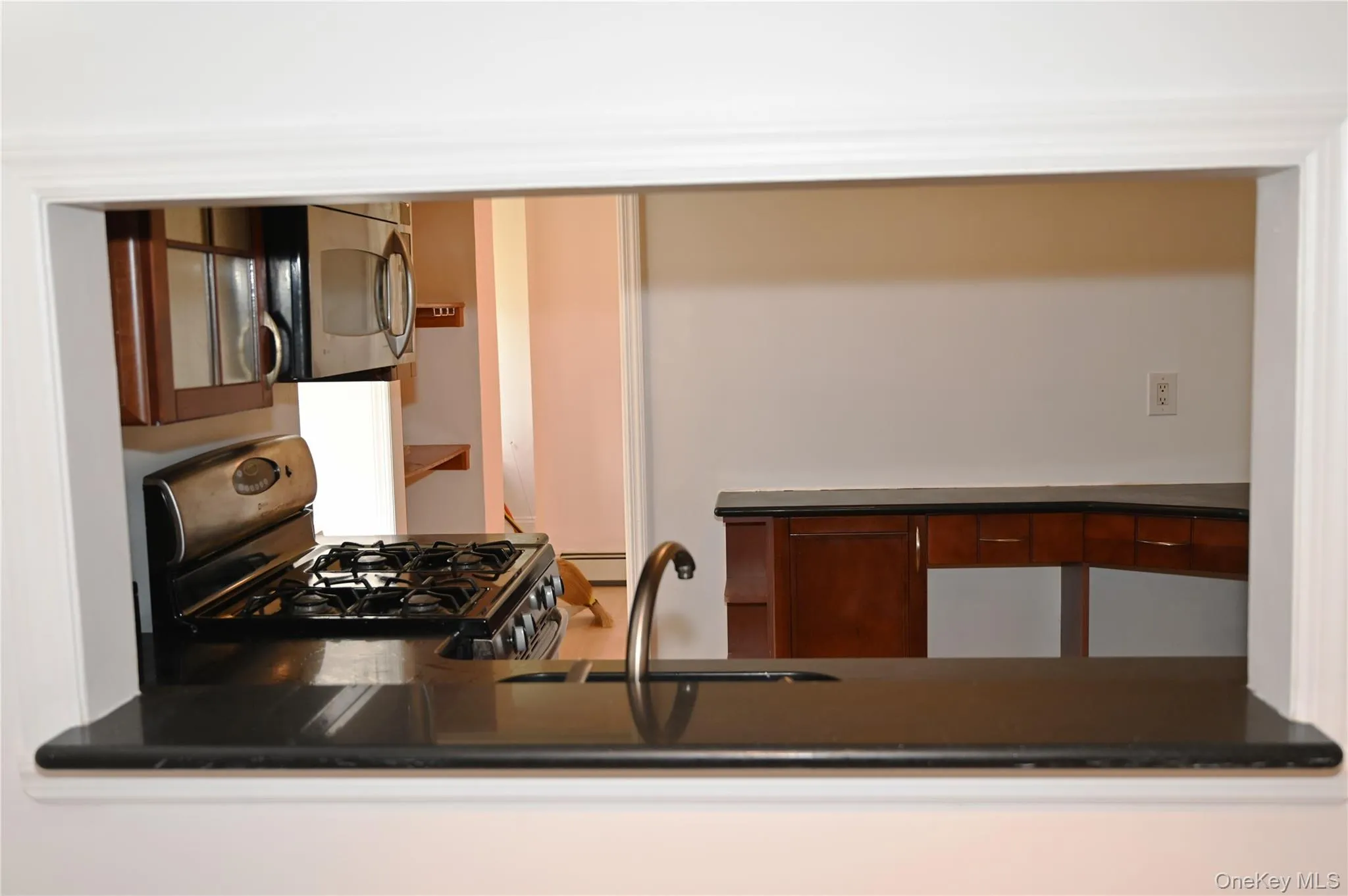 13-21 Michael Court, New York, NY, 1 Bedroom Bedrooms, 4 Rooms Rooms,1 BathroomBathrooms,Residential,For Rent,Michael,0,1014926 13-21 Michael Court, New York, NY, 1 Bedroom Bedrooms, 4 Rooms Rooms,1 BathroomBathrooms,Residential,For Rent,Michael,0,1014926