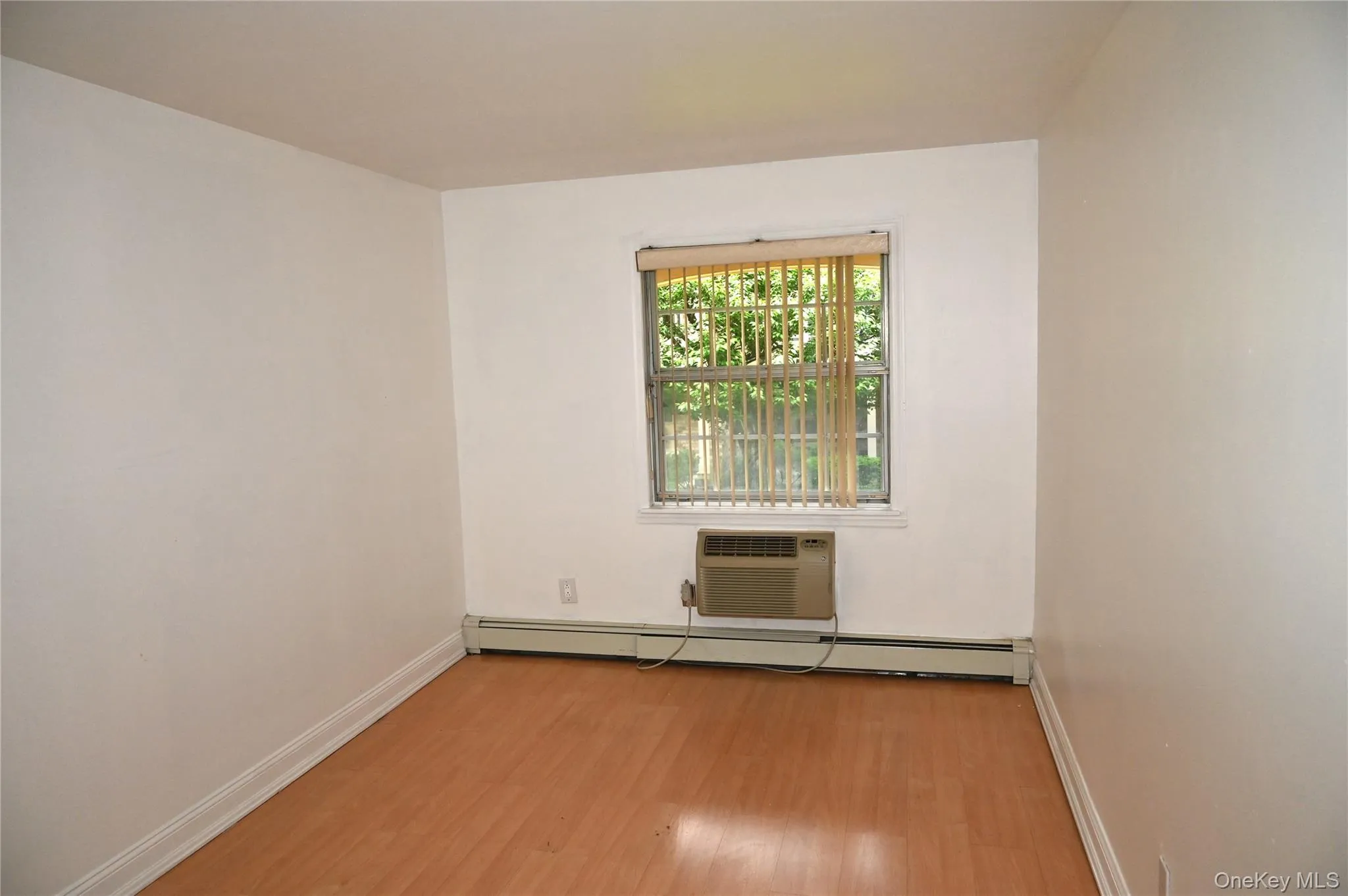 13-21 Michael Court, New York, NY, 1 Bedroom Bedrooms, 4 Rooms Rooms,1 BathroomBathrooms,Residential,For Rent,Michael,0,1014926 13-21 Michael Court, New York, NY, 1 Bedroom Bedrooms, 4 Rooms Rooms,1 BathroomBathrooms,Residential,For Rent,Michael,0,1014926
