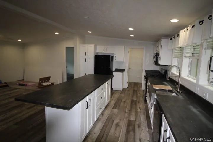 256 Main Street, Rockland, NY, 2 Bedrooms Bedrooms, 7 Rooms Rooms,2 BathroomsBathrooms,Residential,For Rent,Main,0,1014928 256 Main Street, Rockland, NY, 2 Bedrooms Bedrooms, 7 Rooms Rooms,2 BathroomsBathrooms,Residential,For Rent,Main,0,1014928
