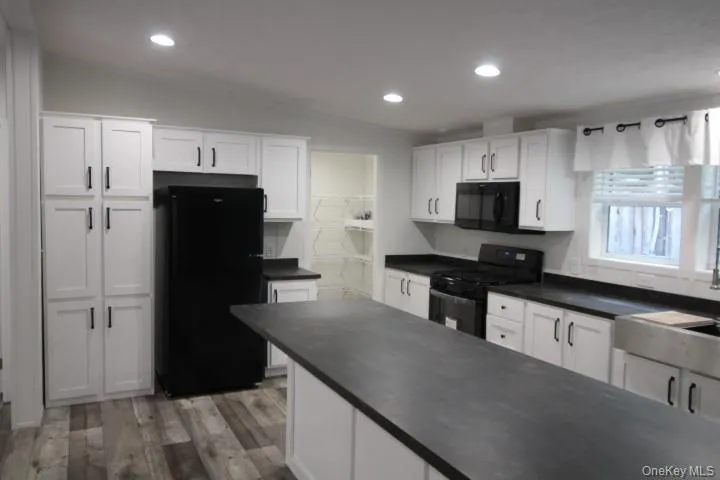 256 Main Street, Rockland, NY, 2 Bedrooms Bedrooms, 7 Rooms Rooms,2 BathroomsBathrooms,Residential,For Rent,Main,0,1014928 256 Main Street, Rockland, NY, 2 Bedrooms Bedrooms, 7 Rooms Rooms,2 BathroomsBathrooms,Residential,For Rent,Main,0,1014928