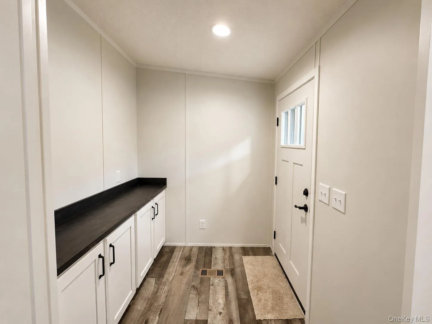 256 Main Street, Rockland, NY, 2 Bedrooms Bedrooms, 7 Rooms Rooms,2 BathroomsBathrooms,Residential,For Rent,Main,0,1014928 256 Main Street, Rockland, NY, 2 Bedrooms Bedrooms, 7 Rooms Rooms,2 BathroomsBathrooms,Residential,For Rent,Main,0,1014928